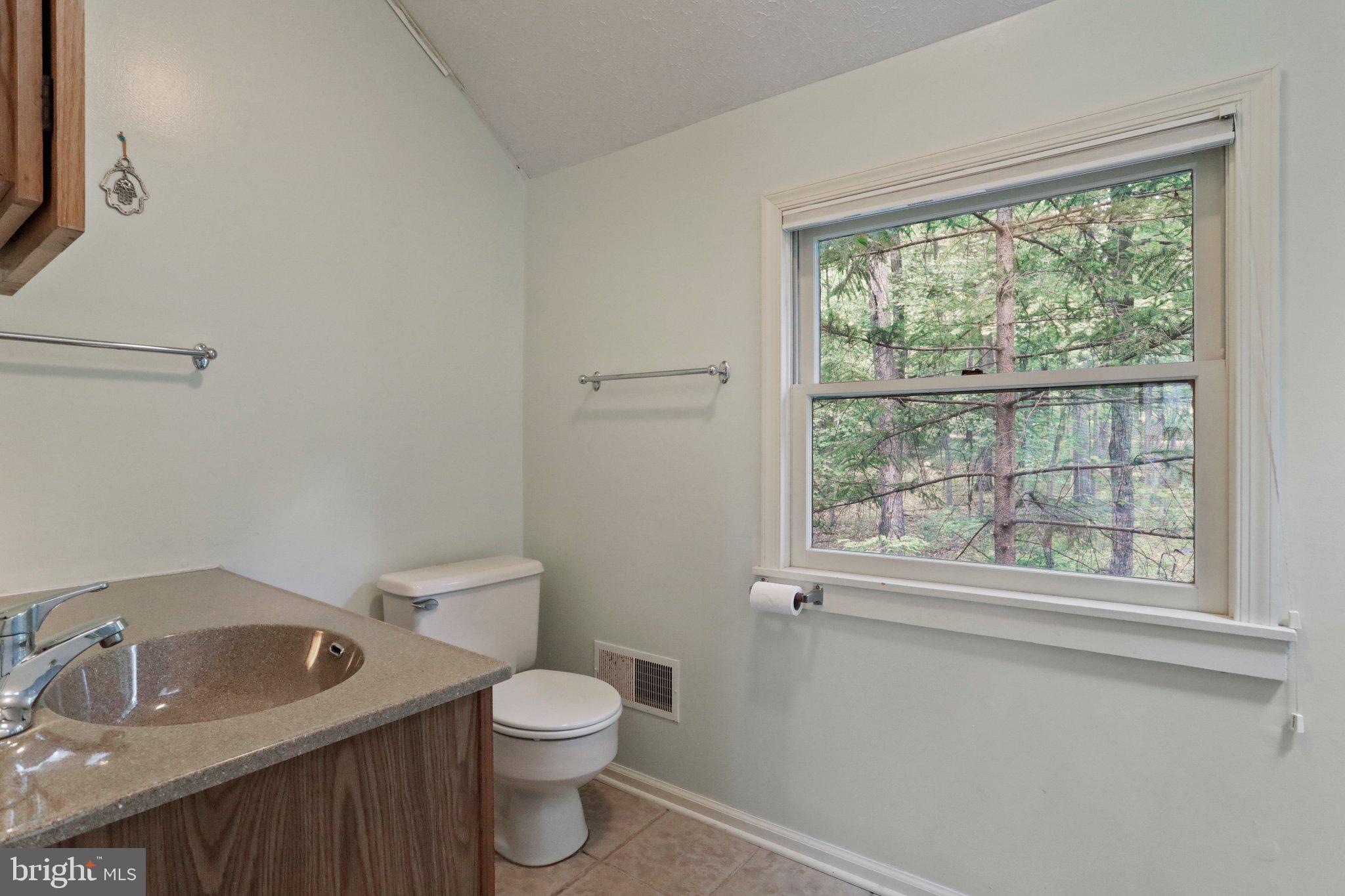 COOLFONT MOUNTAINSIDE - Residential