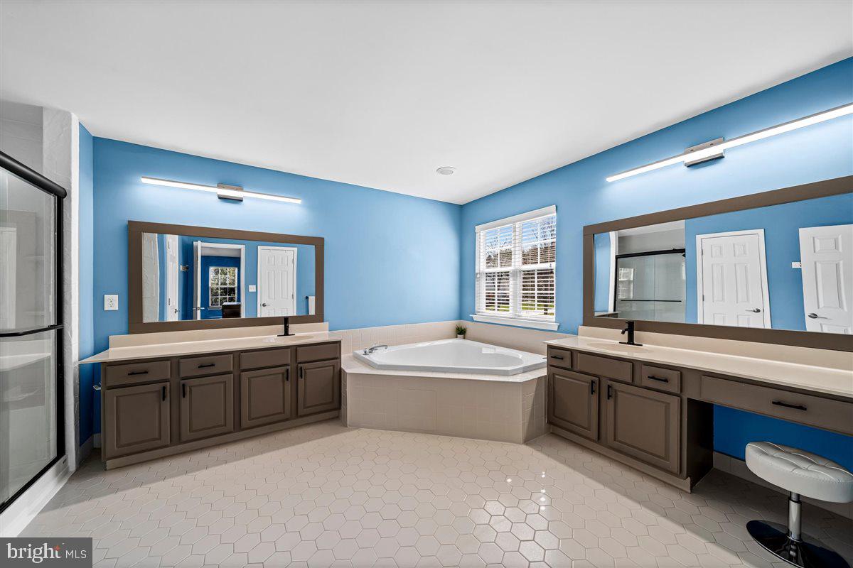 BRANDYWINE @ THORN - Residential