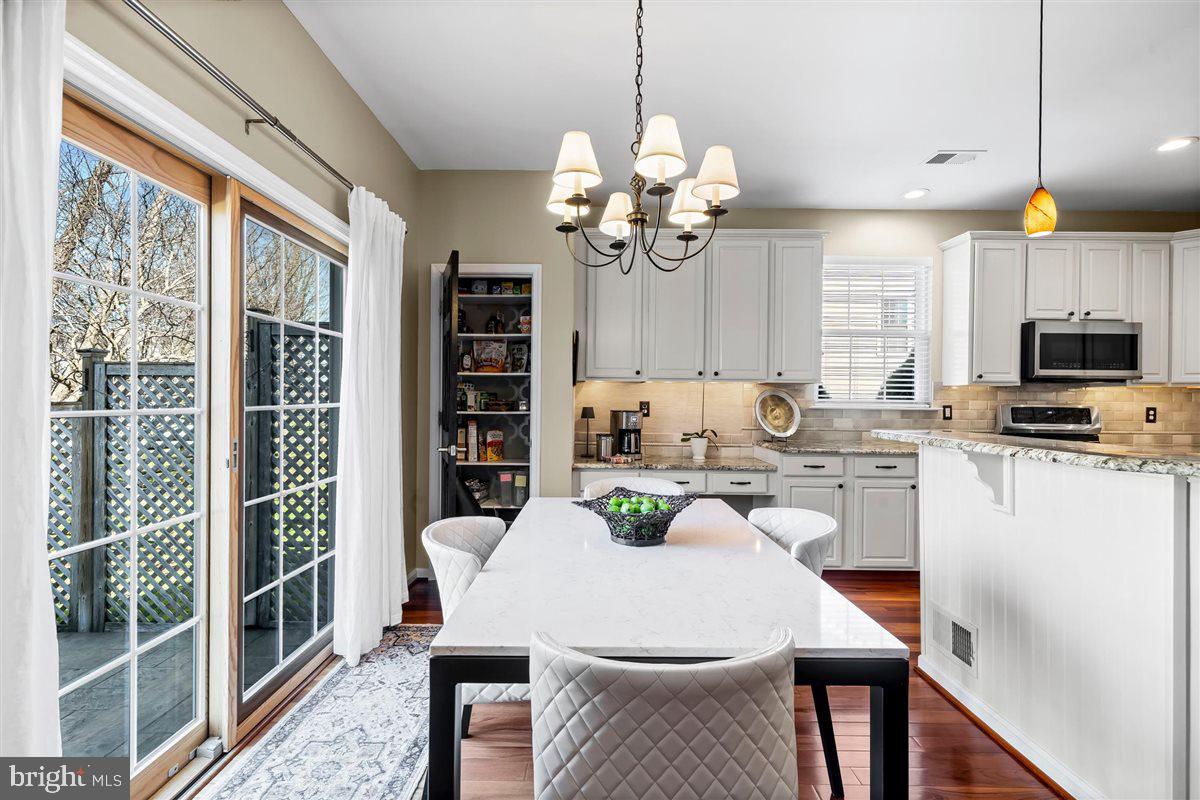 BRANDYWINE @ THORN - Residential