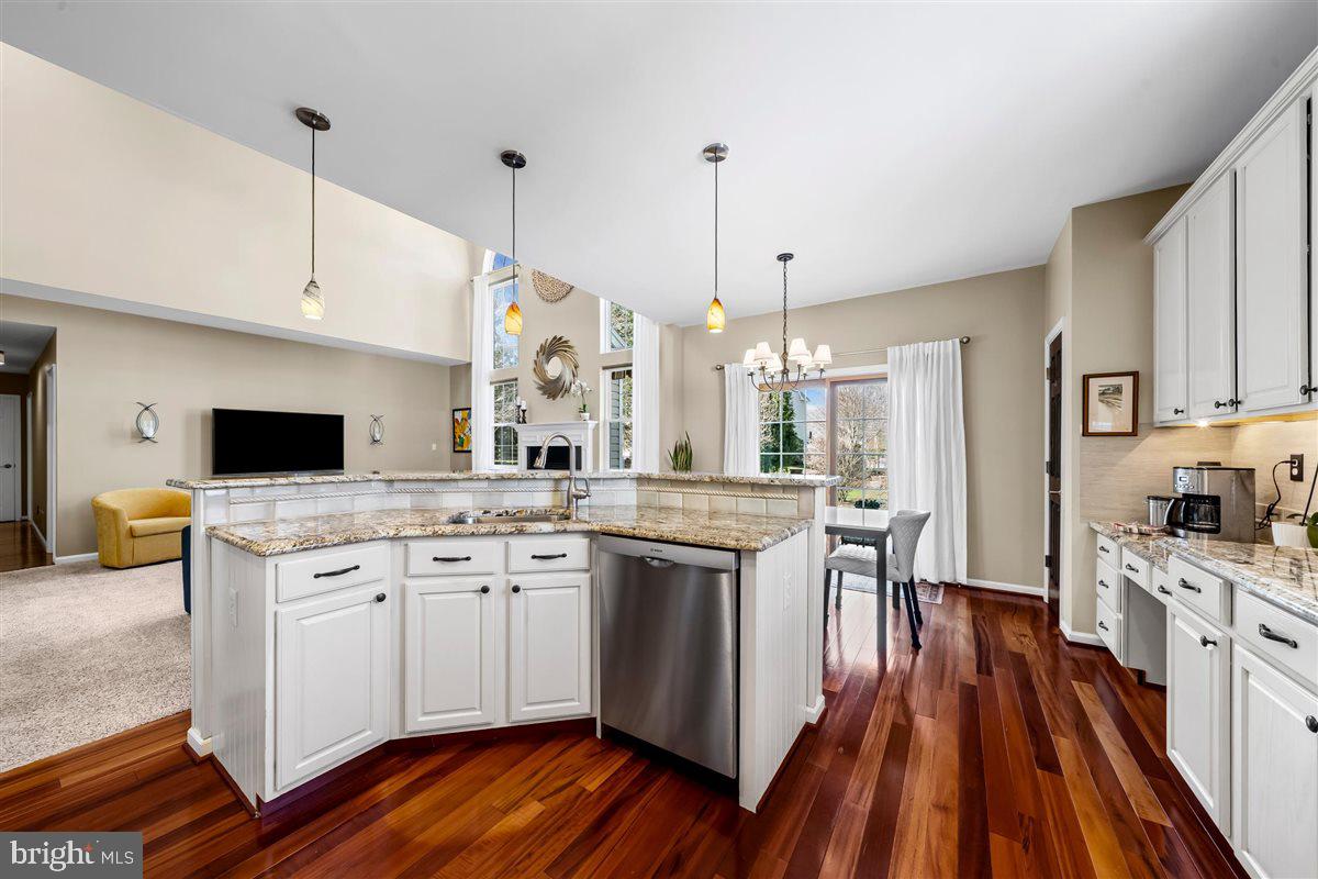 BRANDYWINE @ THORN - Residential