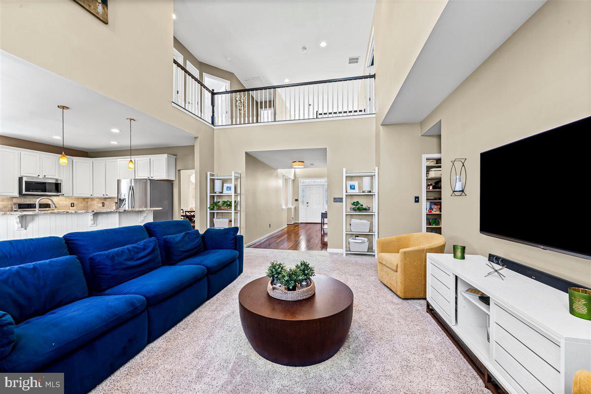 BRANDYWINE @ THORN - Residential