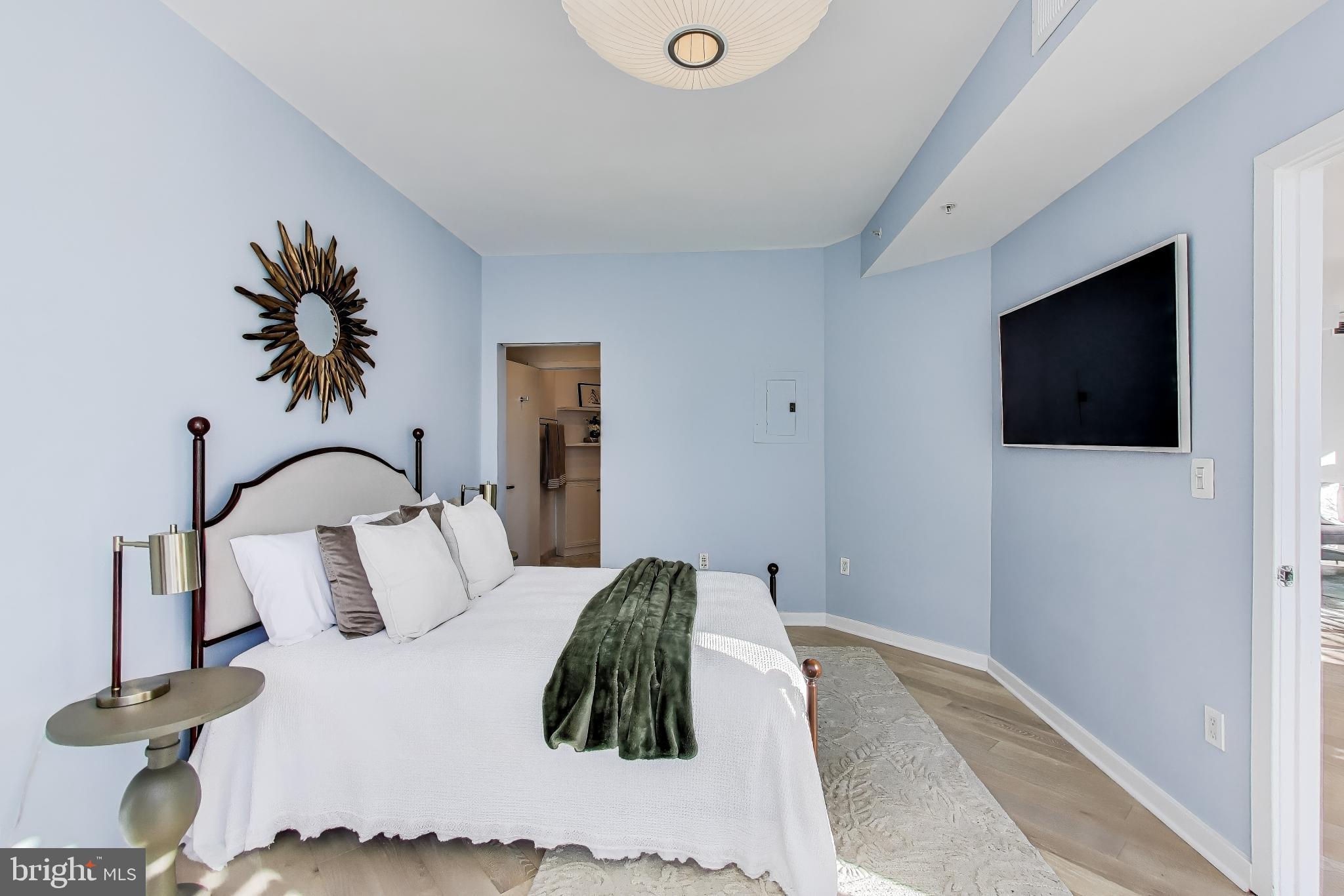 OLD CITY #2 - Residential