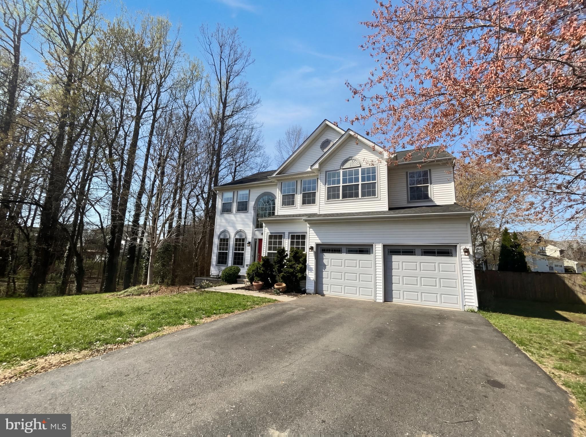 BLOOMS CROSSING - Residential