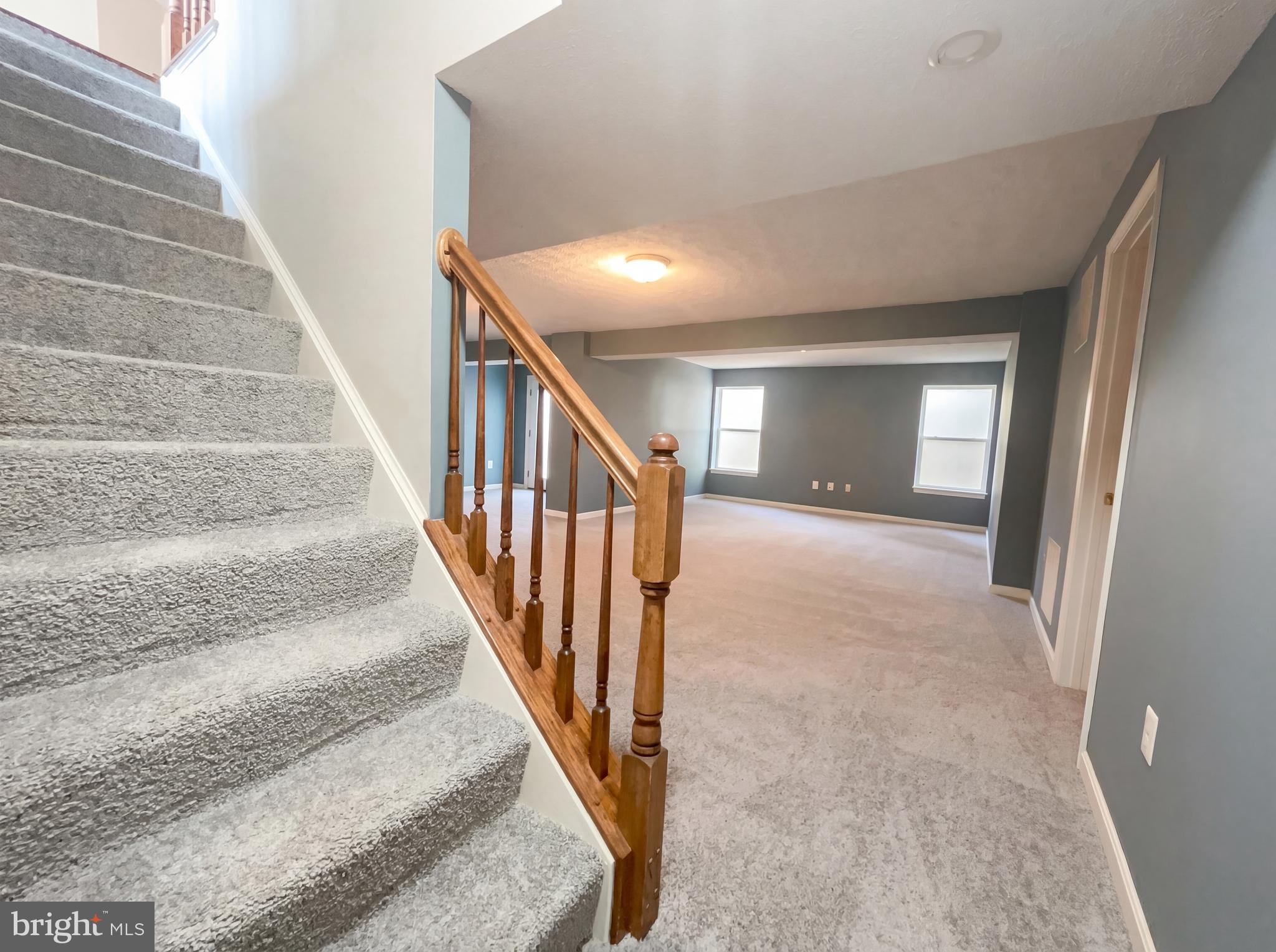 BLOOMS CROSSING - Residential