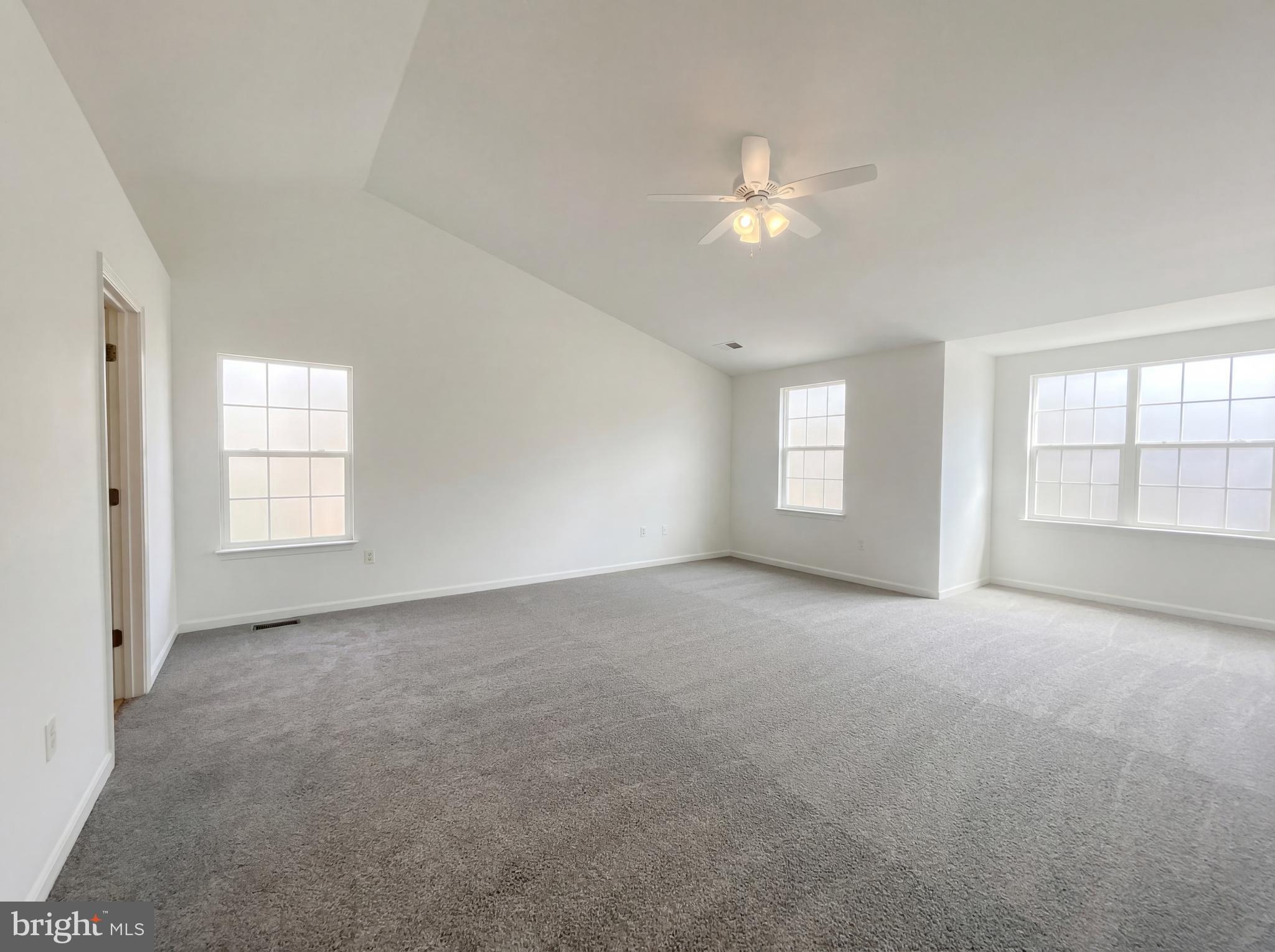 BLOOMS CROSSING - Residential