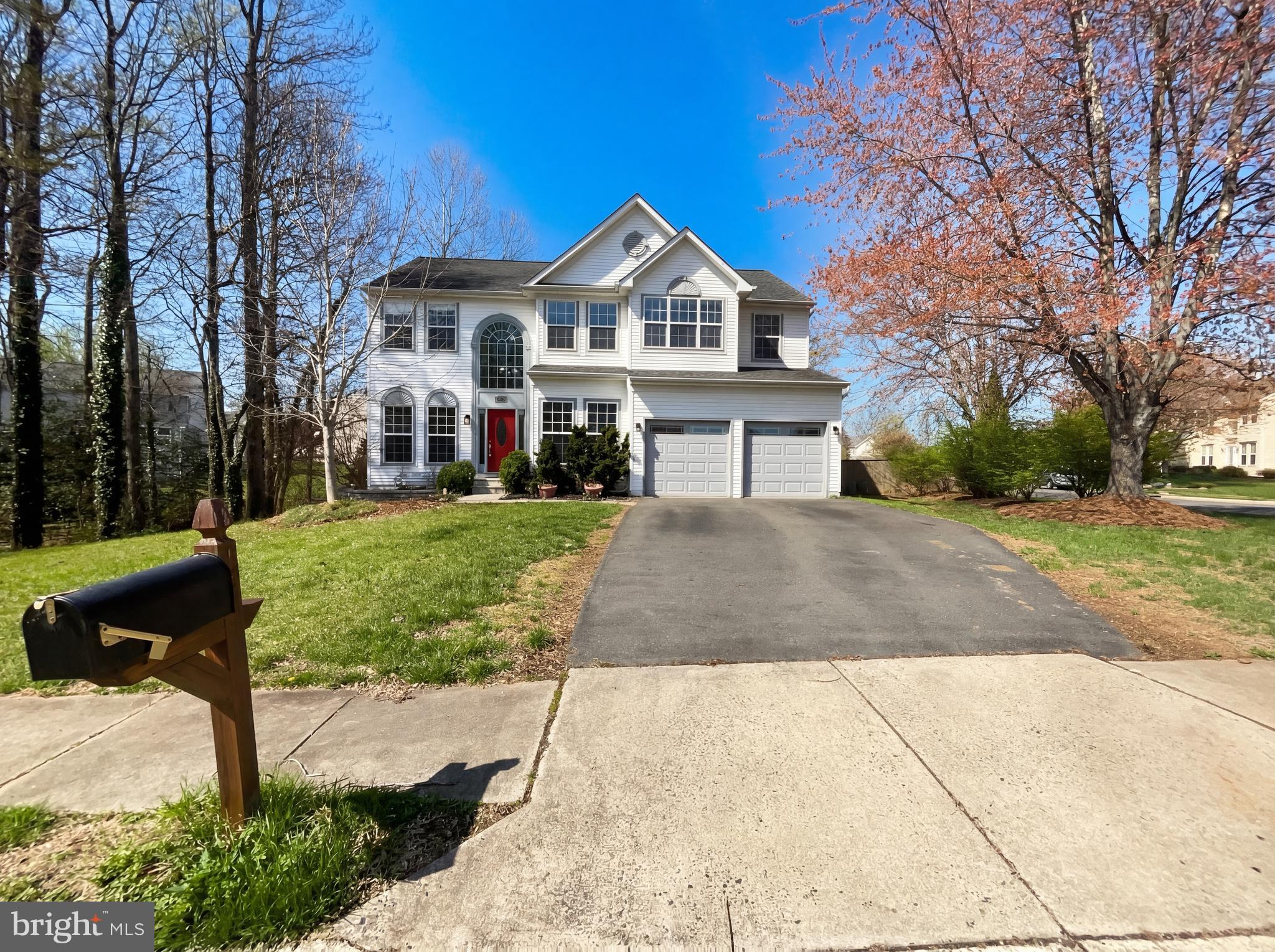 BLOOMS CROSSING - Residential