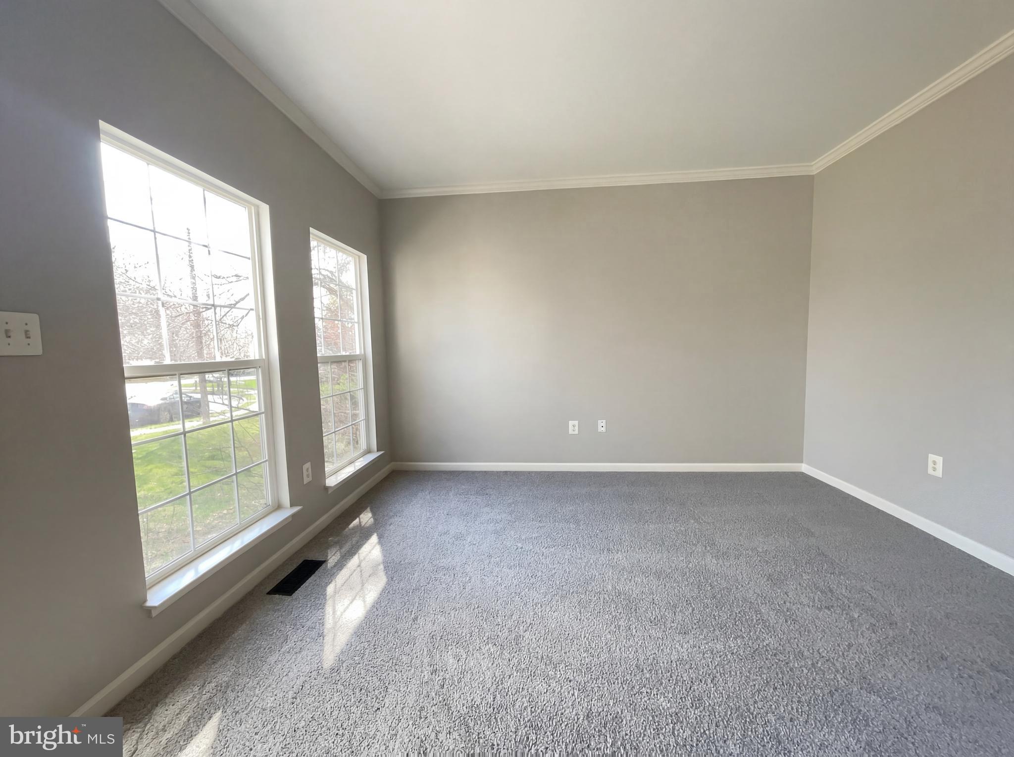 BLOOMS CROSSING - Residential