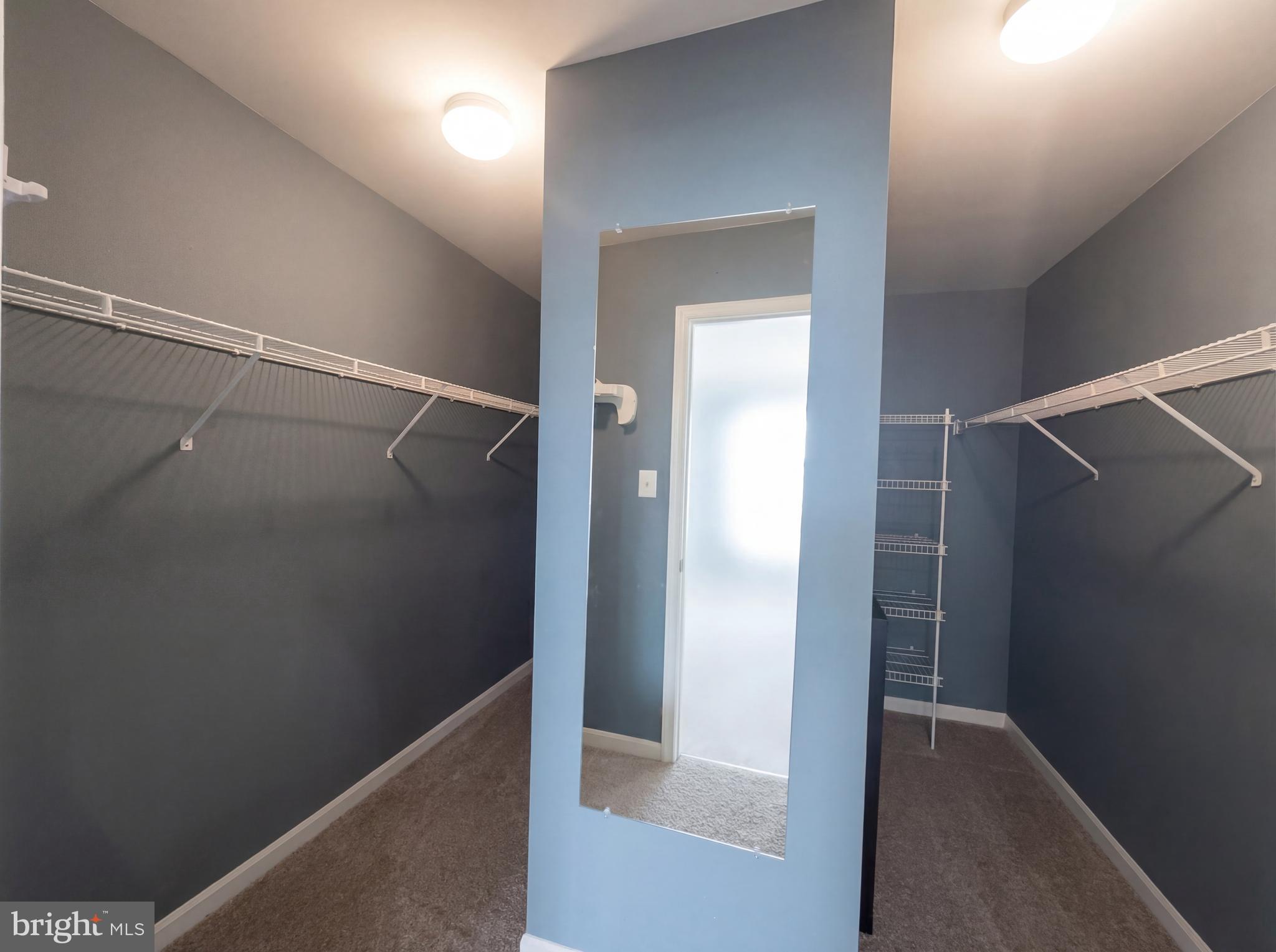 BLOOMS CROSSING - Residential