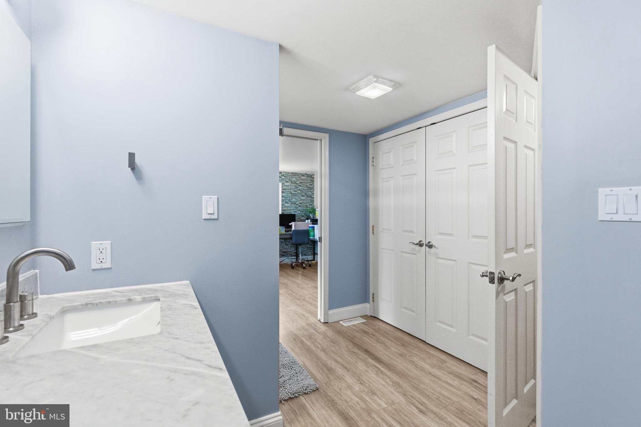 ESSEX SOUTH - Residential