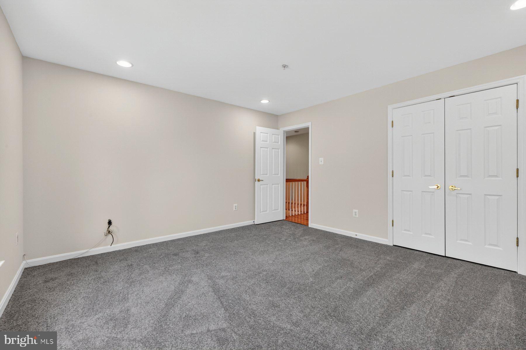 GLENN ESTATES - Residential