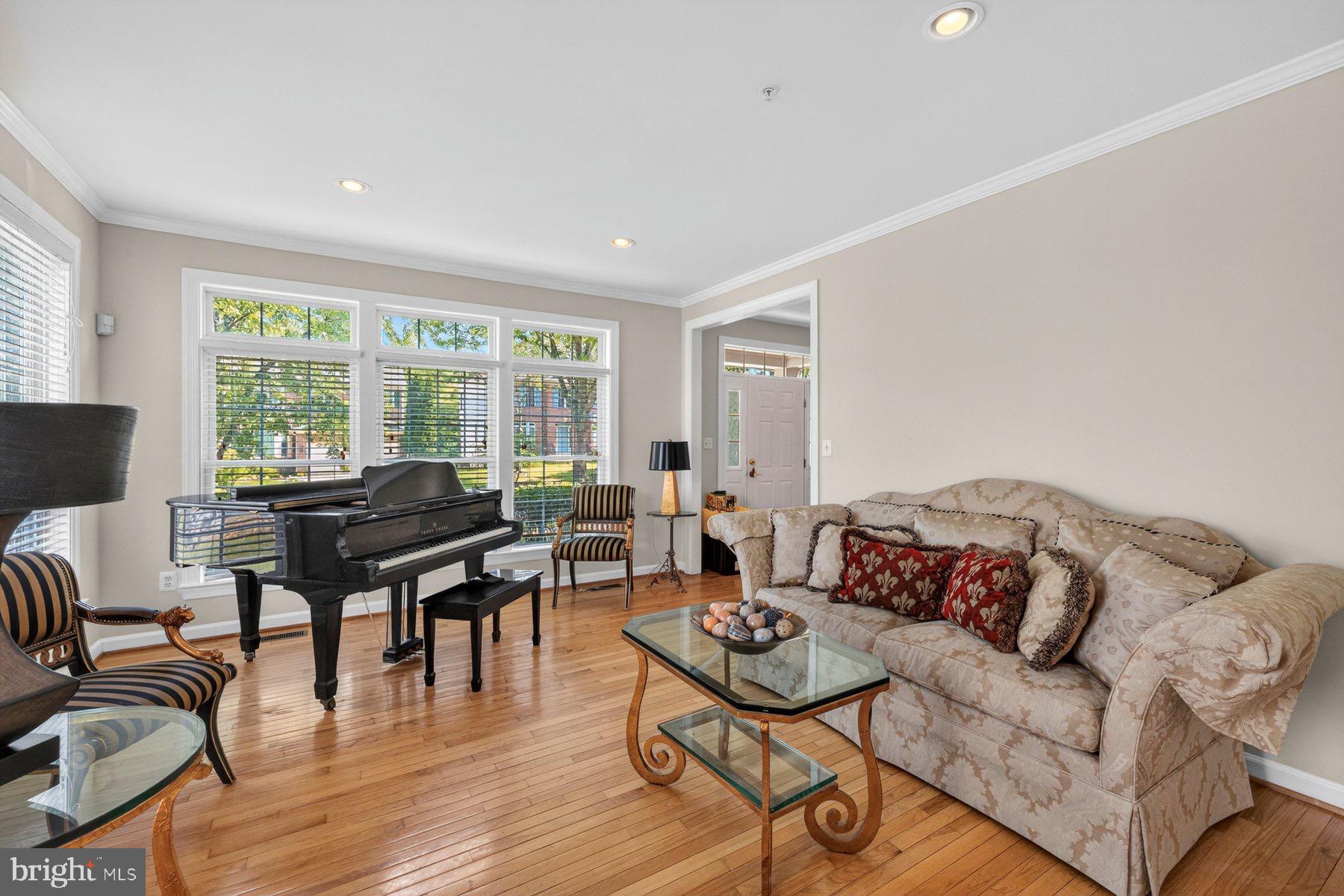 GLENN ESTATES - Residential