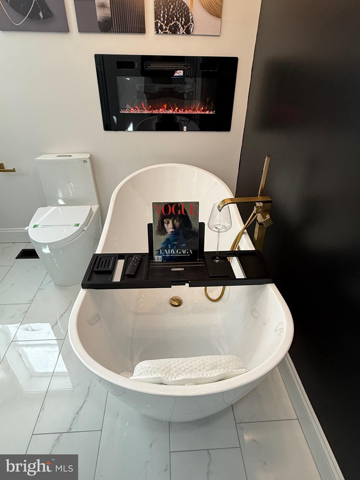 FRANKLIN SQUARE HISTORIC DISTRICT - Residential