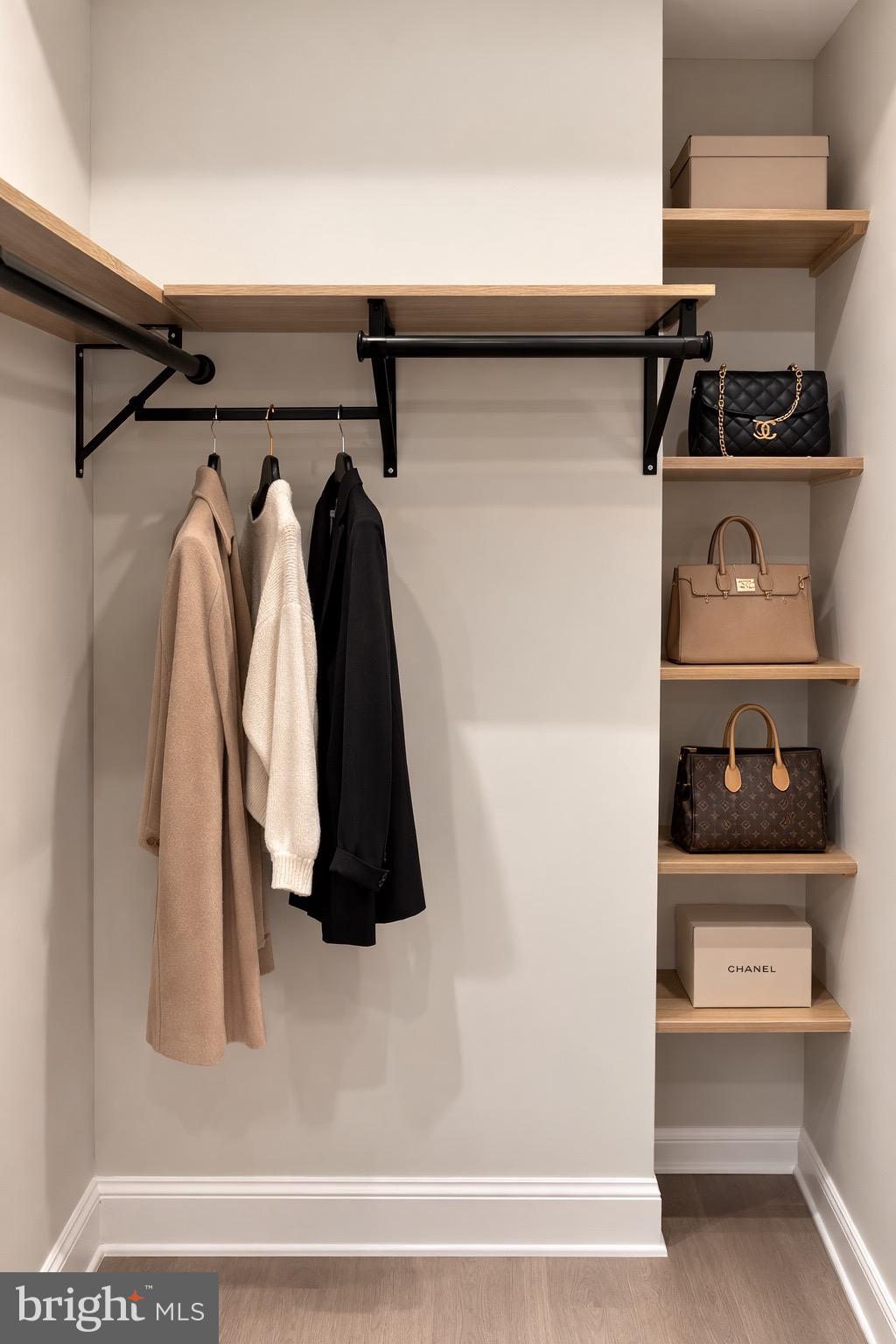 FRANKLIN SQUARE HISTORIC DISTRICT - Residential