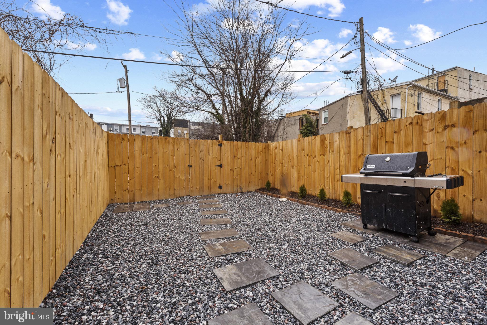 FRANKLIN SQUARE HISTORIC DISTRICT - Residential