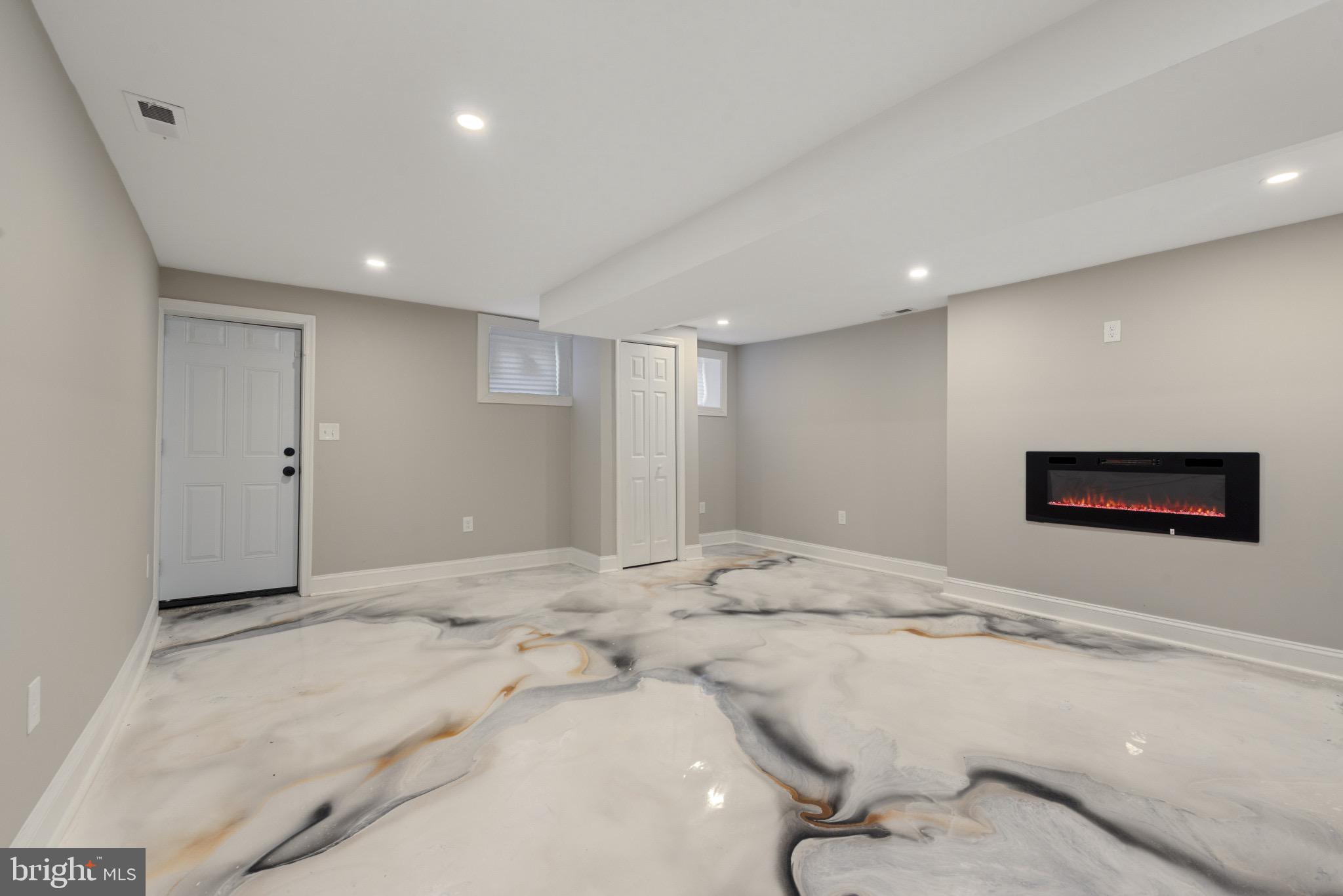 FRANKLIN SQUARE HISTORIC DISTRICT - Residential