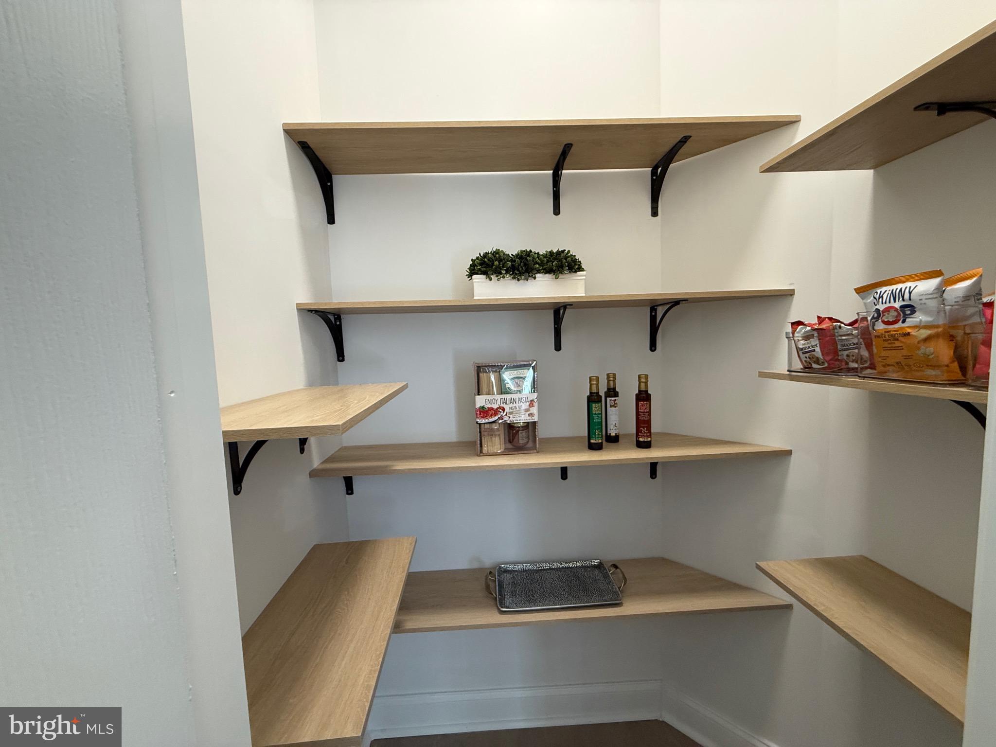 FRANKLIN SQUARE HISTORIC DISTRICT - Residential