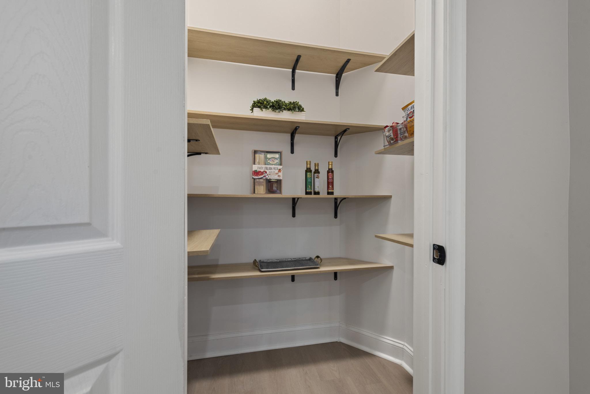 FRANKLIN SQUARE HISTORIC DISTRICT - Residential