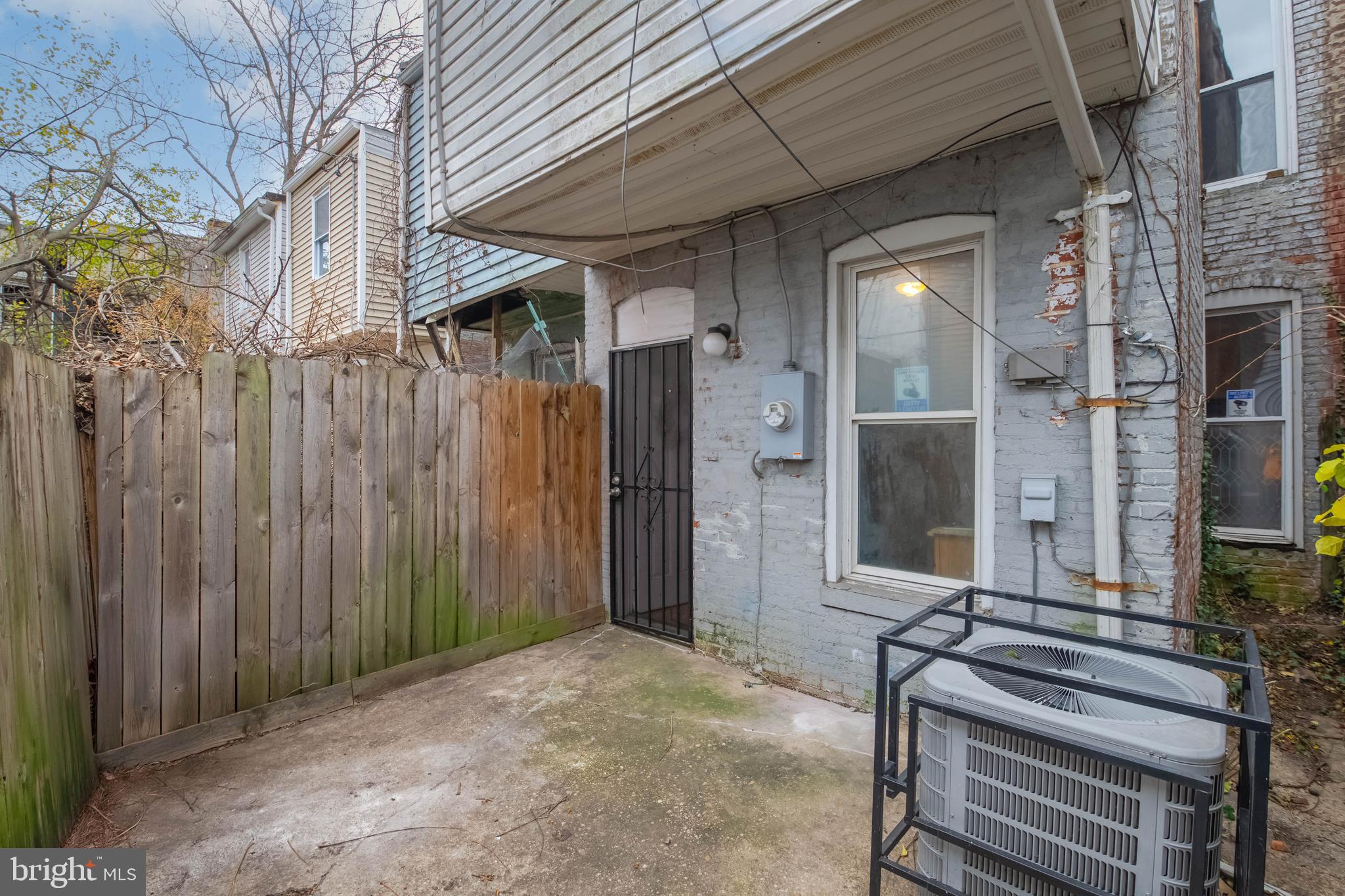 OLIVER - Residential