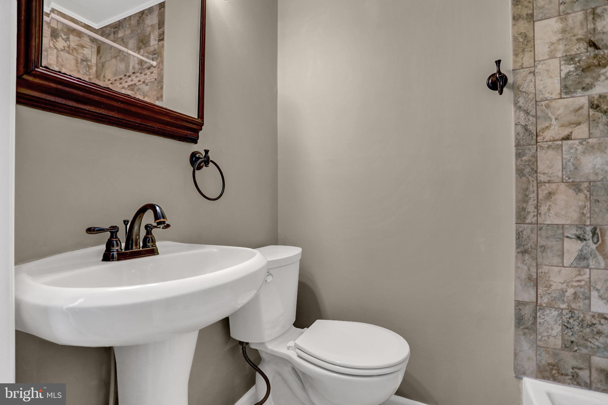 DUBLIN MANOR - Residential