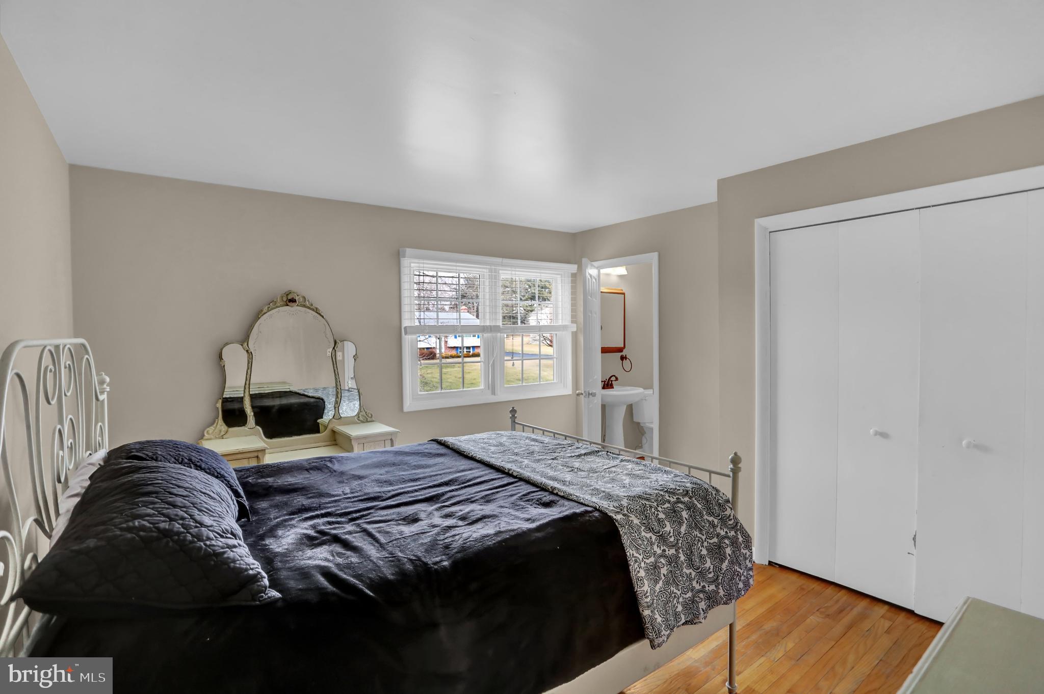 DUBLIN MANOR - Residential