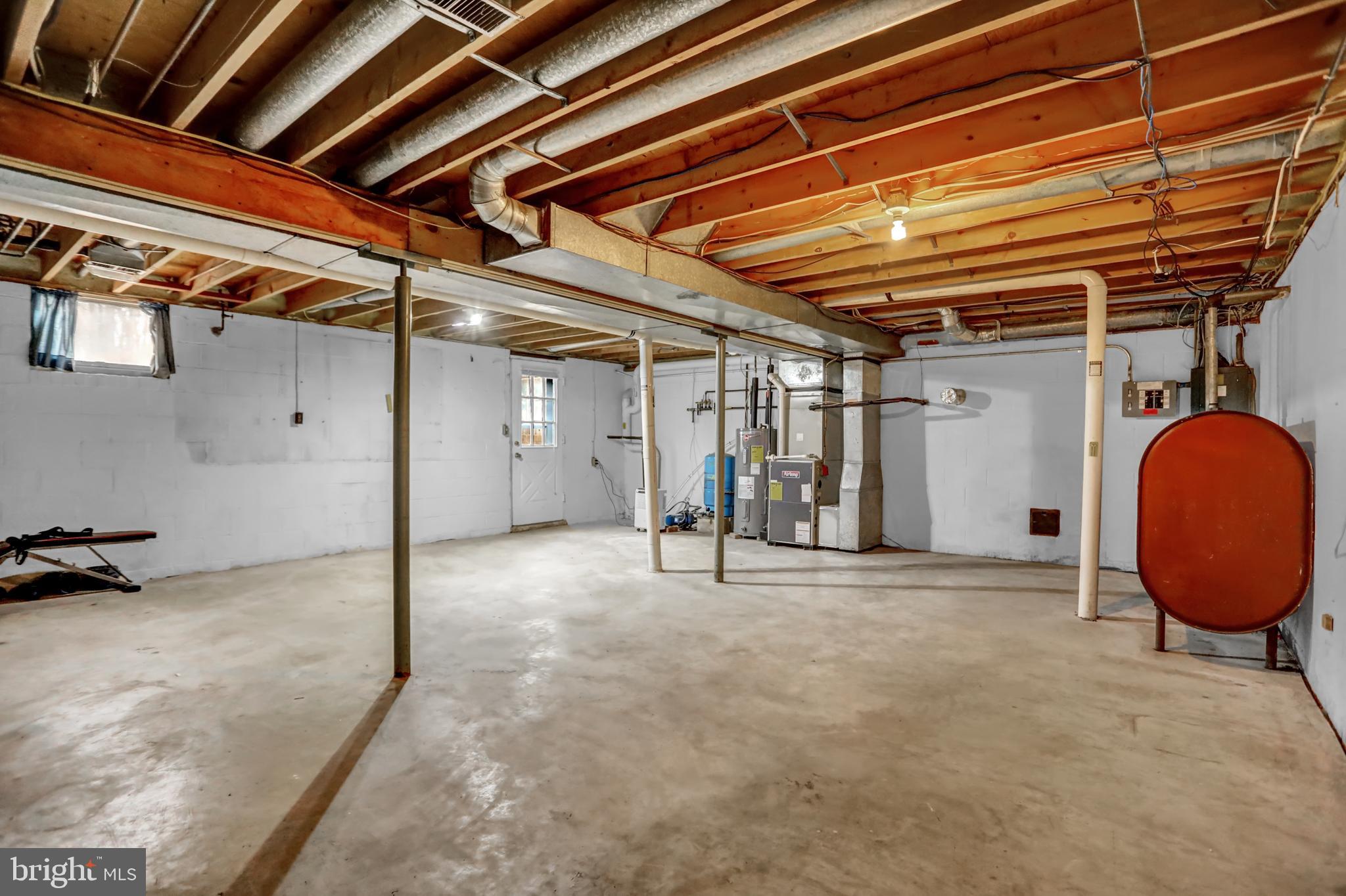 DUBLIN MANOR - Residential