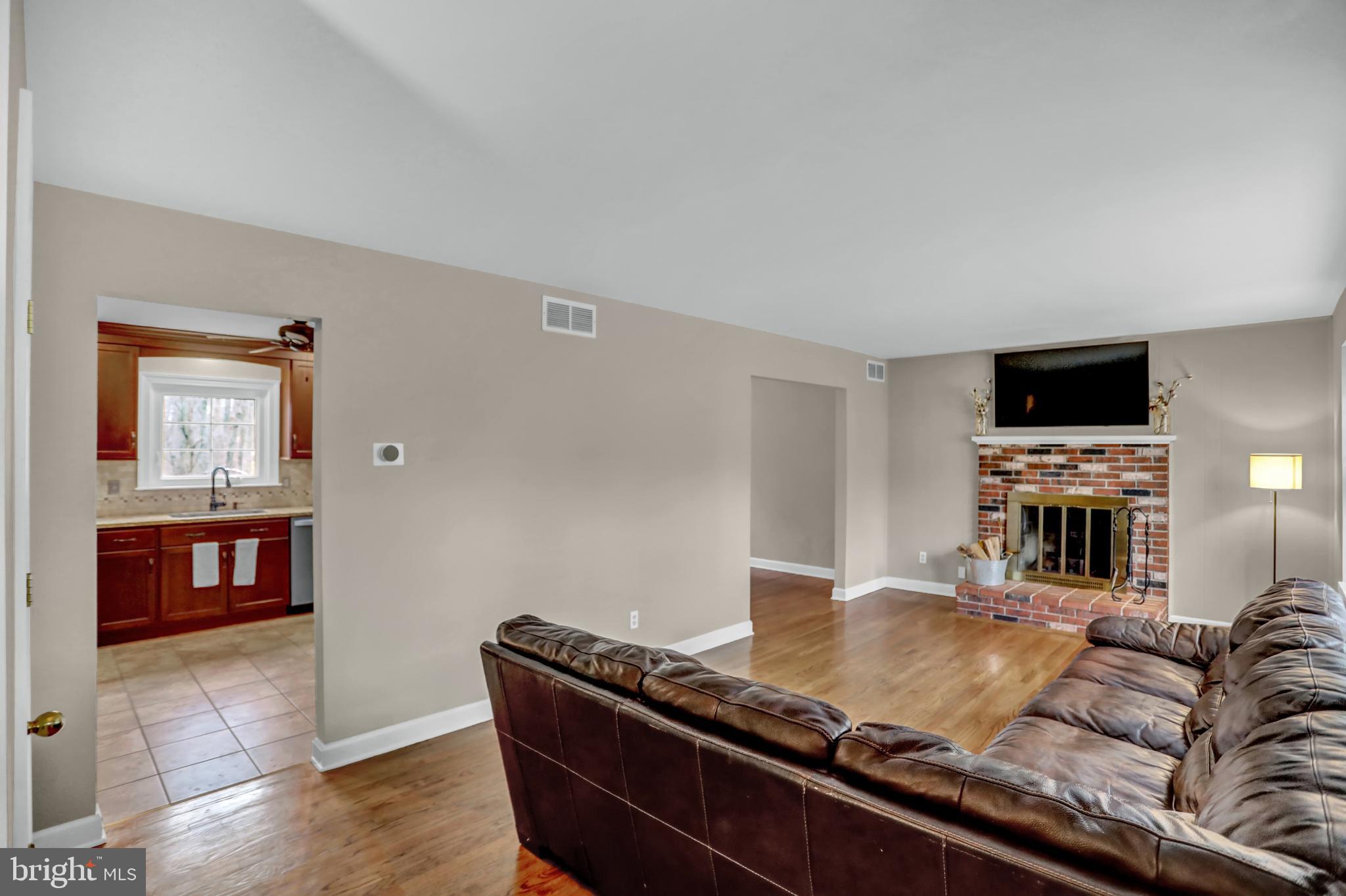 DUBLIN MANOR - Residential