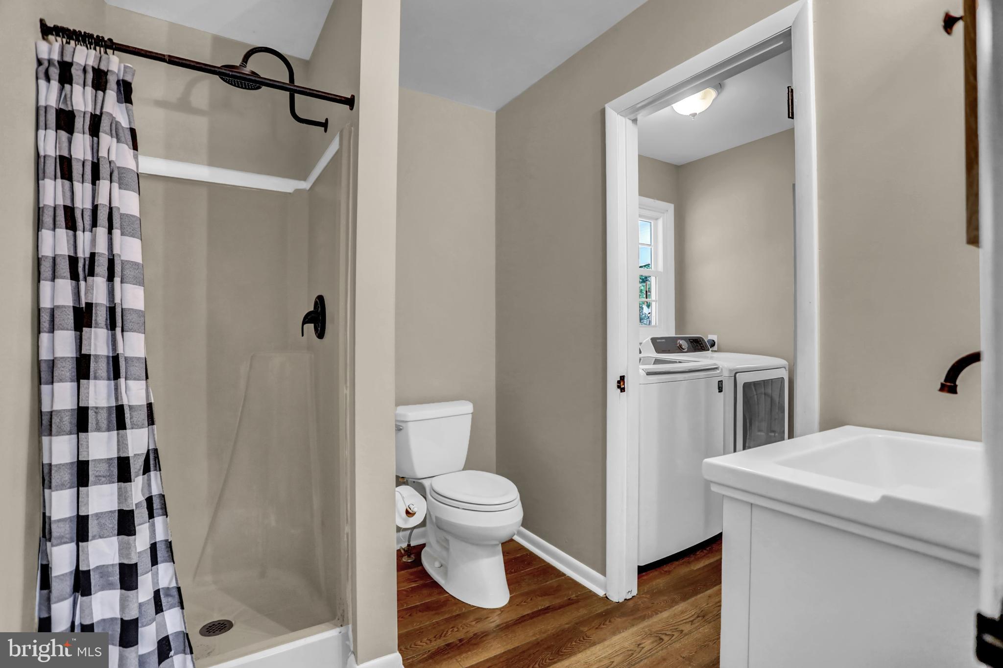 DUBLIN MANOR - Residential