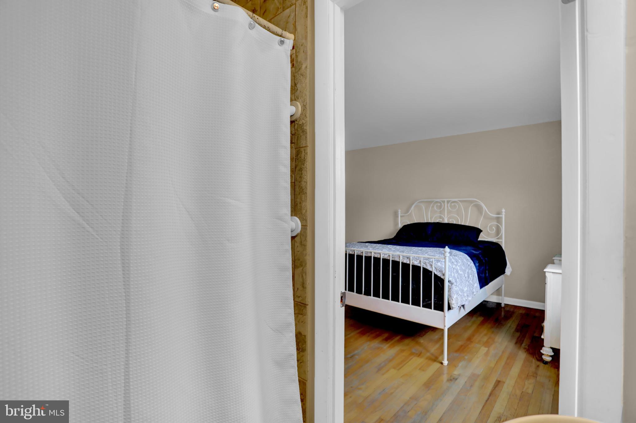 DUBLIN MANOR - Residential