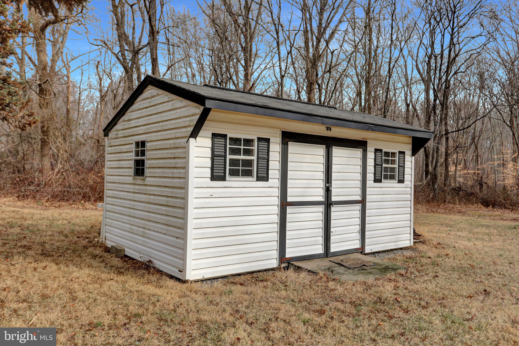 DUBLIN MANOR - Residential