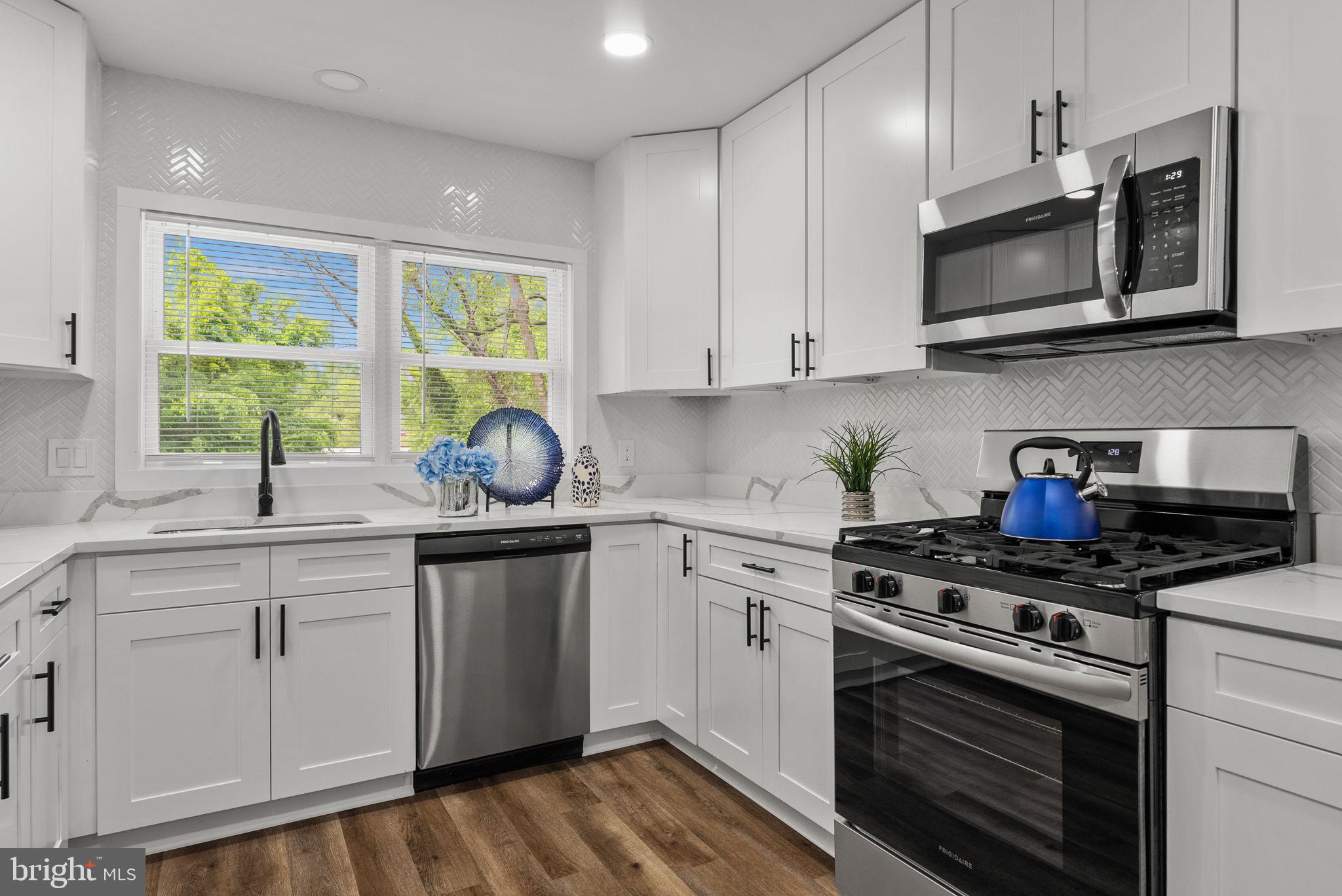 BELLEMEAD - Residential