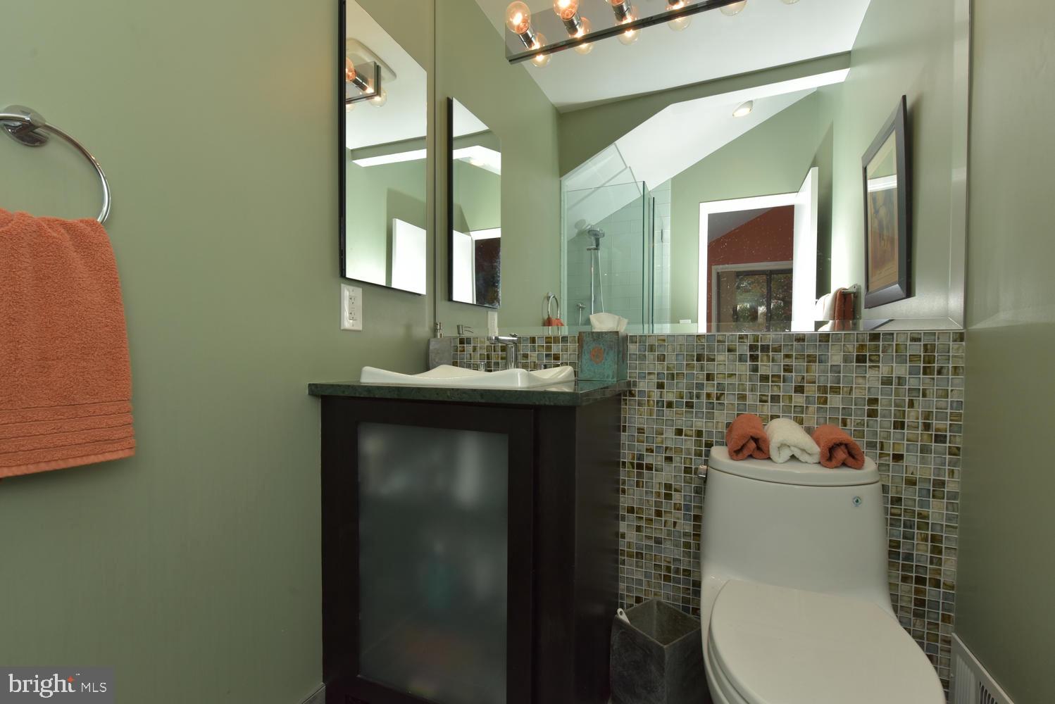 STONEYBROOKE - Residential