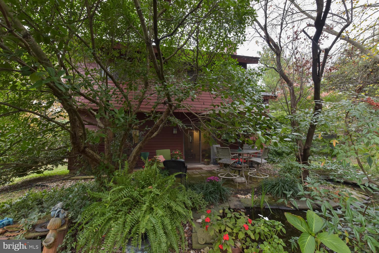 STONEYBROOKE - Residential