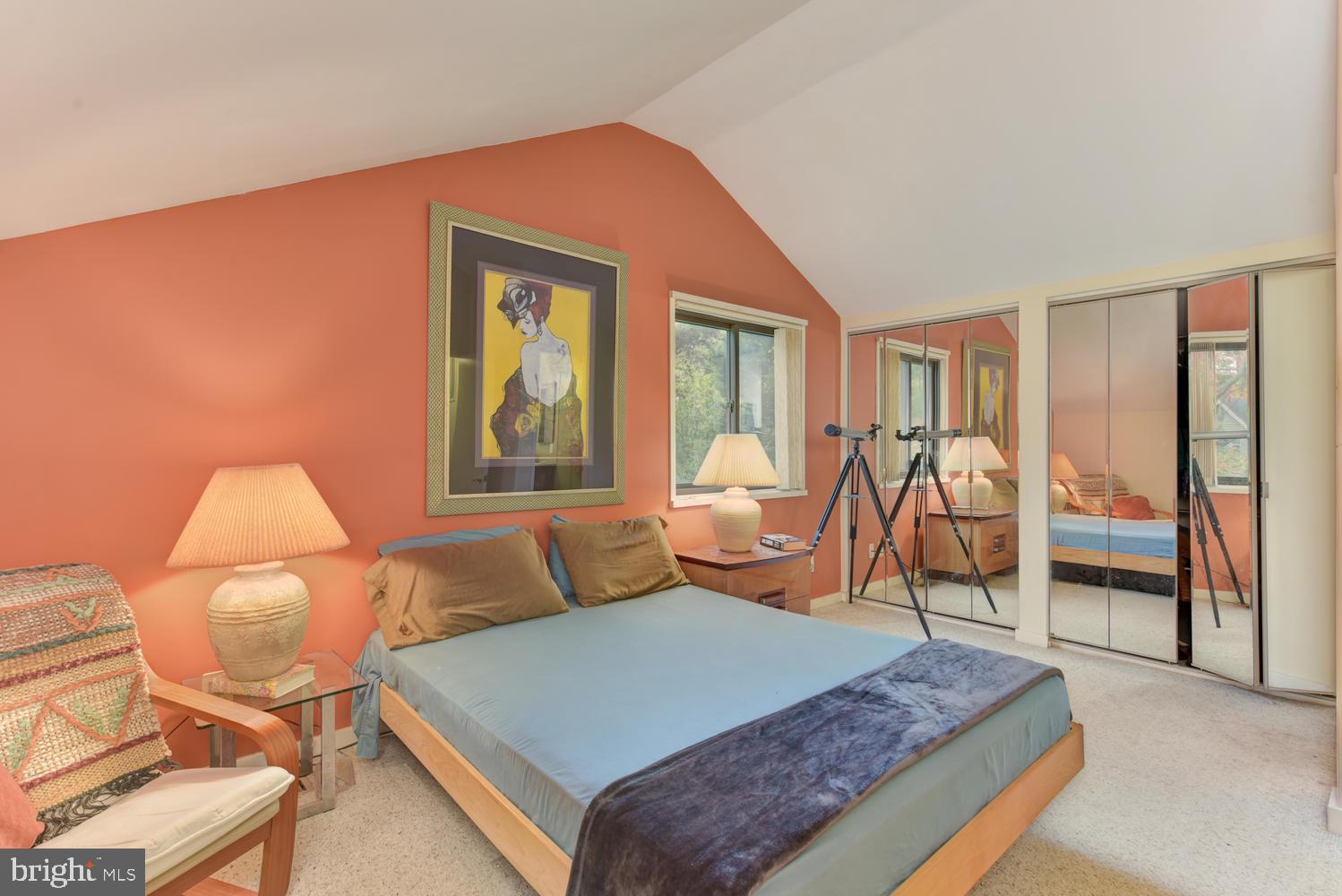 STONEYBROOKE - Residential