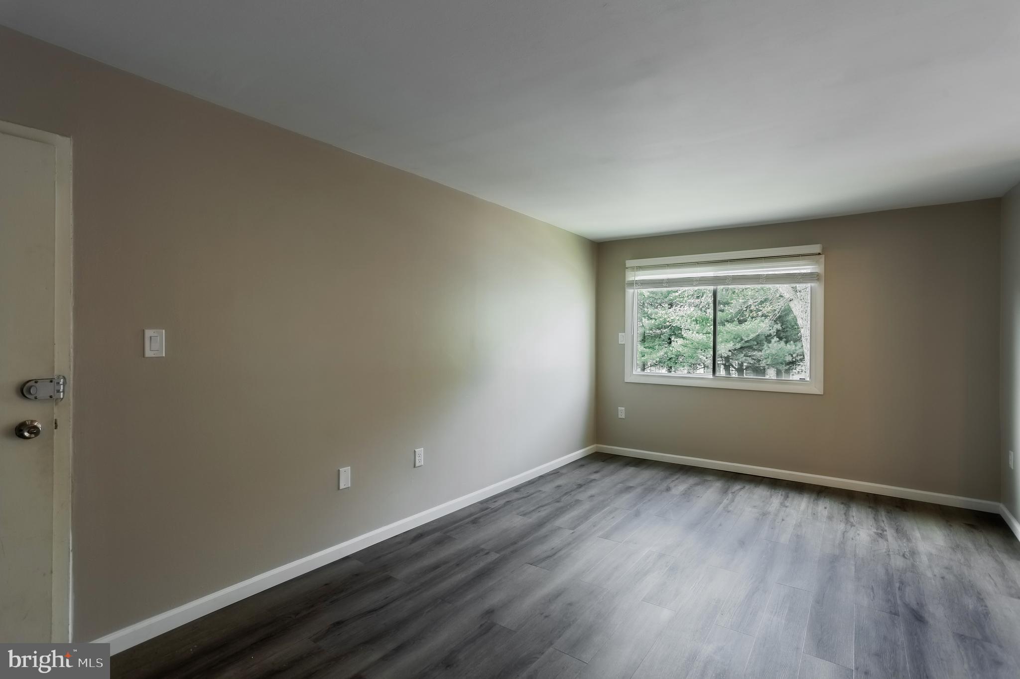 OCCOQUAN RIDGE CONDO - Residential Lease