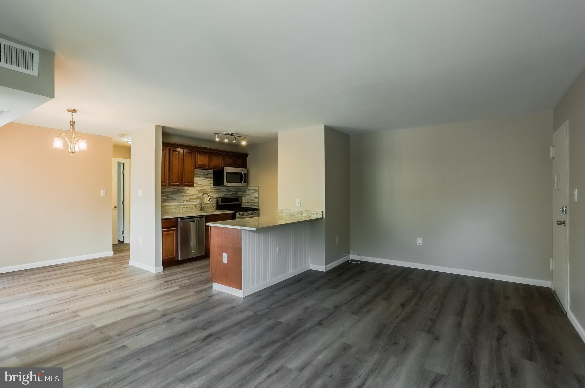 OCCOQUAN RIDGE CONDO - Residential Lease