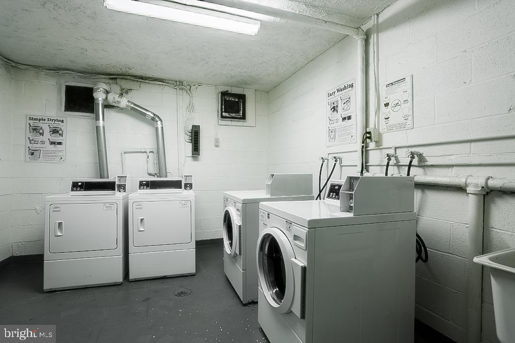 OCCOQUAN RIDGE CONDO - Residential Lease