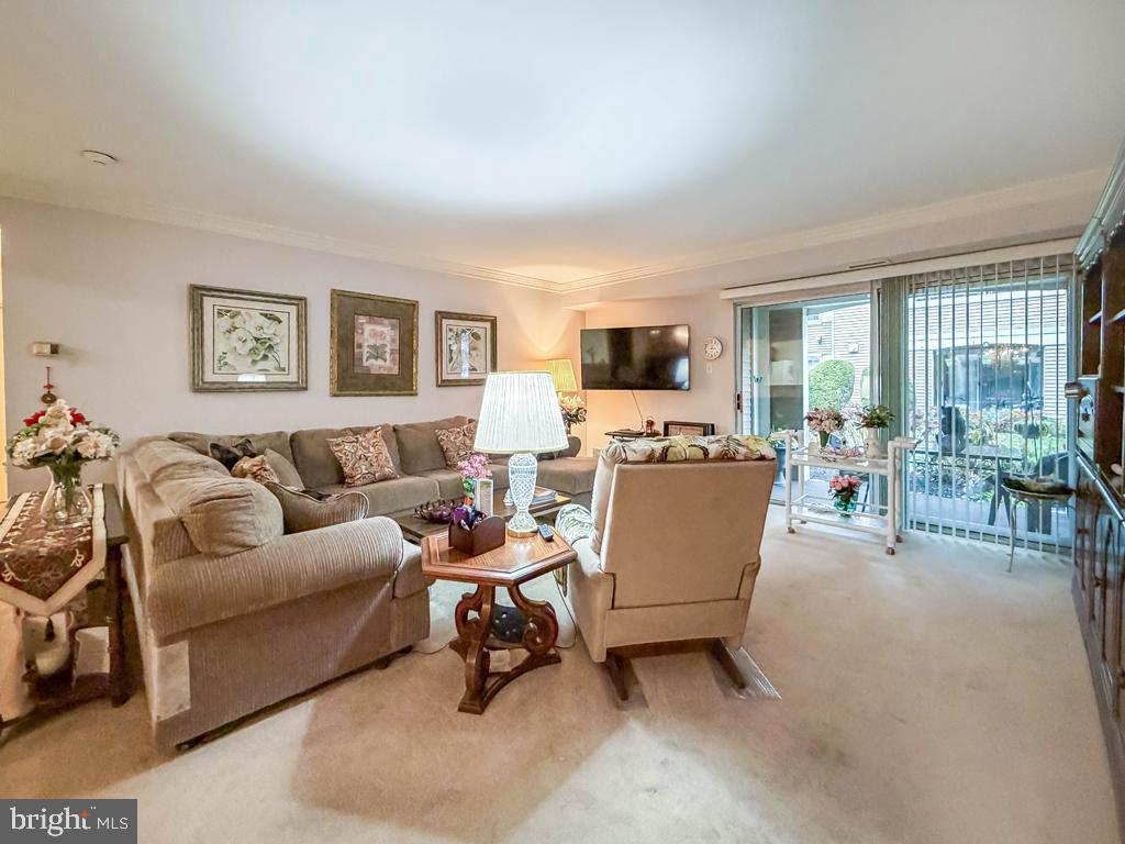 DELAIRE LANDING - Residential