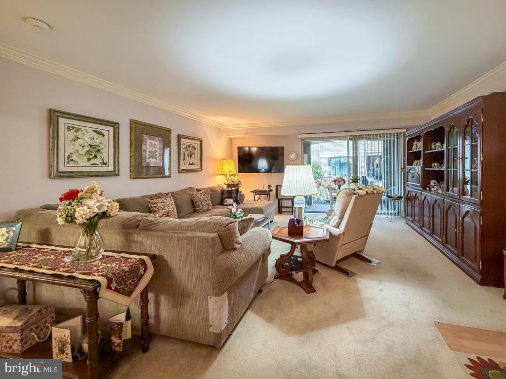 DELAIRE LANDING - Residential