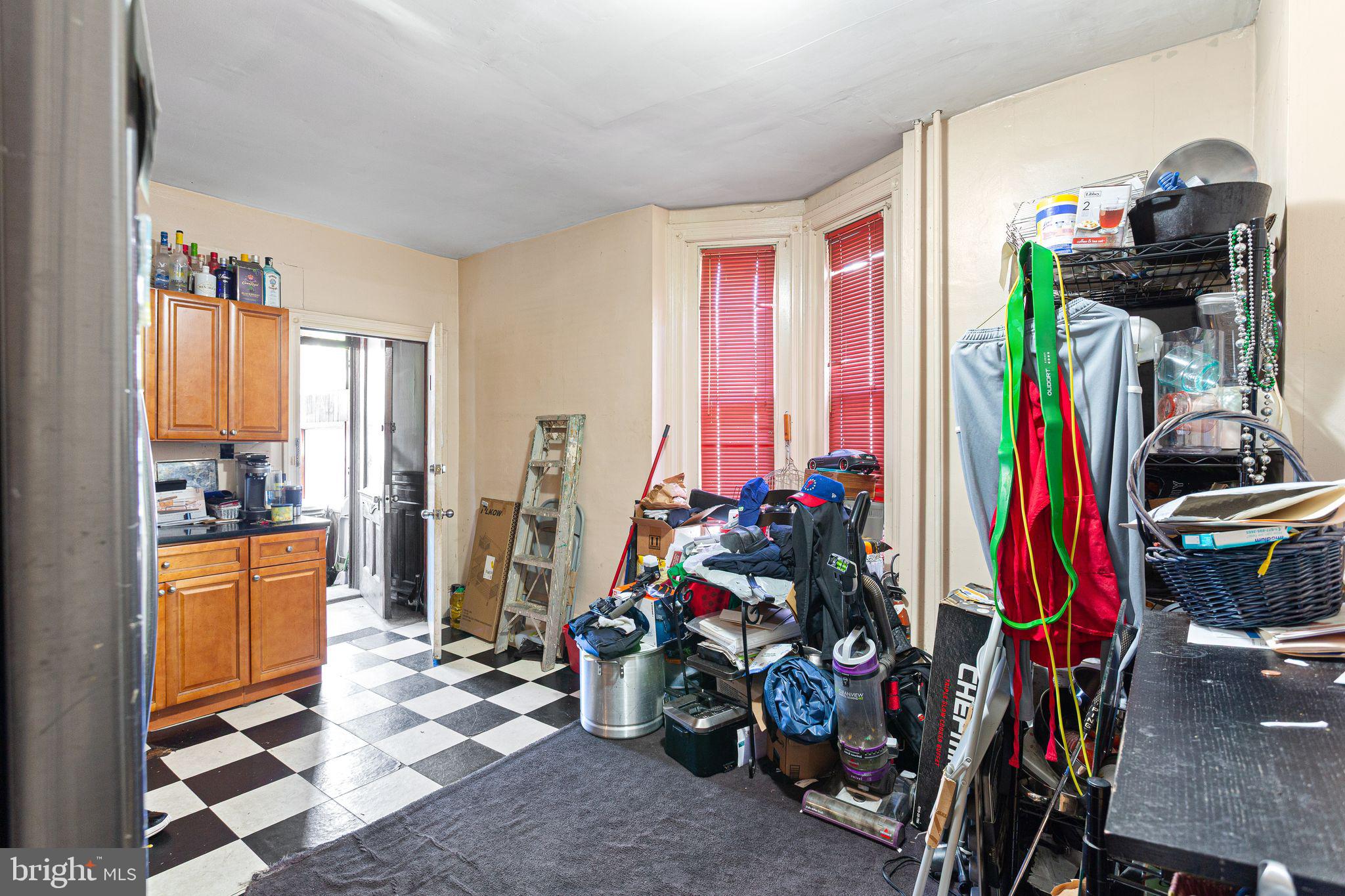 939 N 50TH STREET