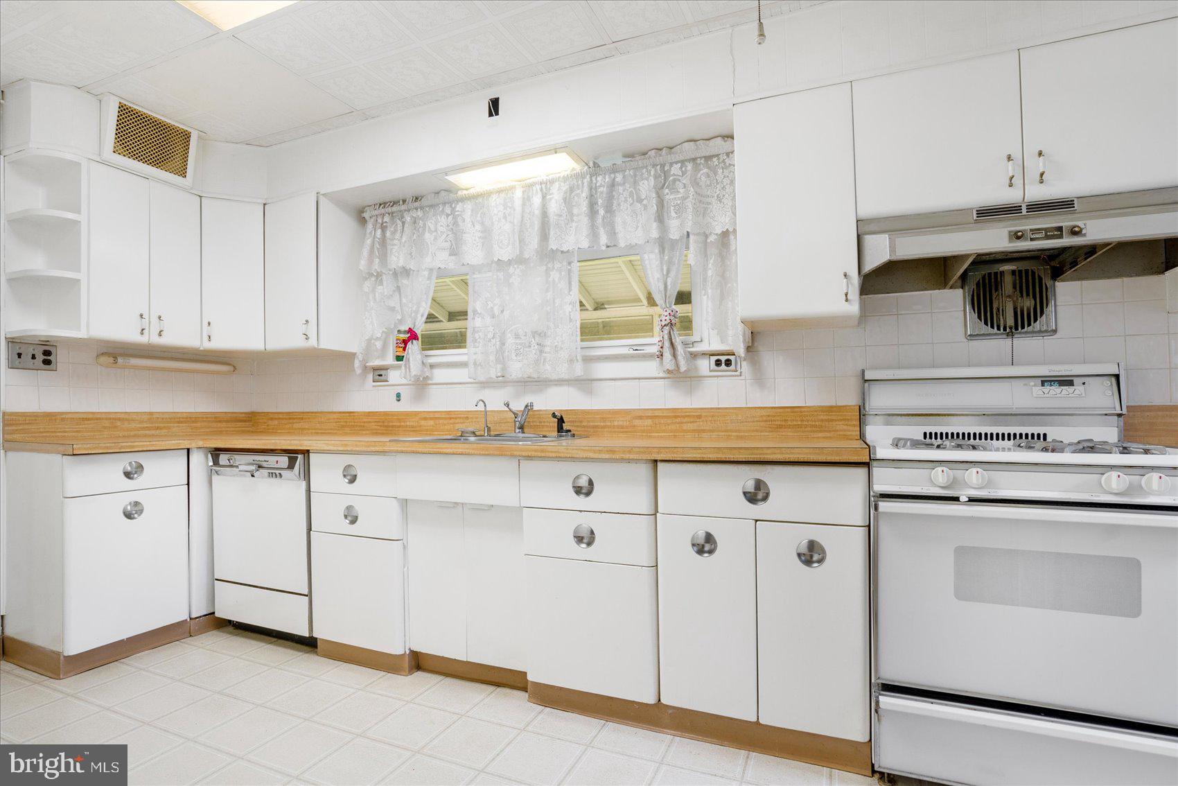 PARKVILLE - Residential