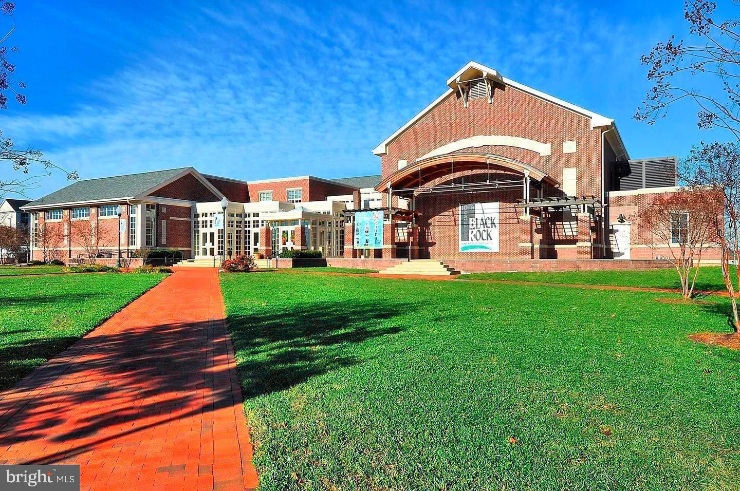 MIDDLEBROOK COMMONS - Residential