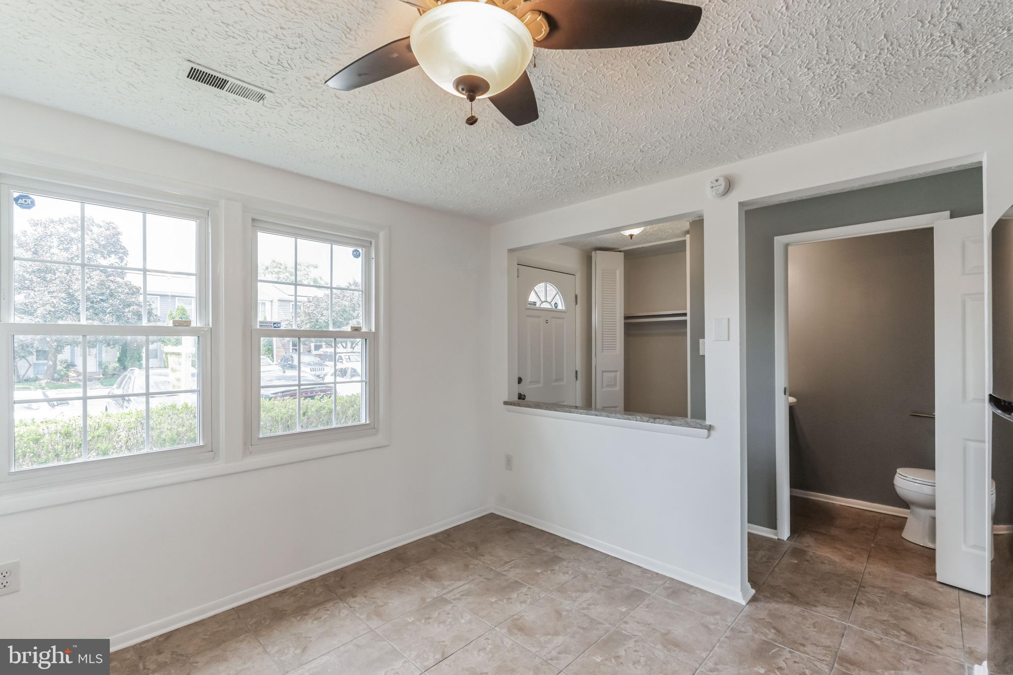 MIDDLEBROOK COMMONS - Residential