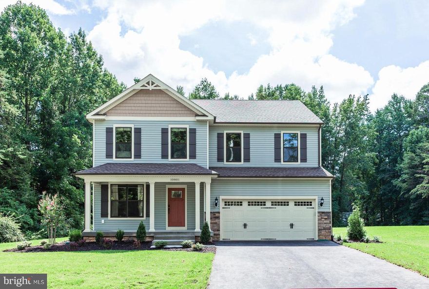 Beautiful Craftsman Style Home, with a very open floor plan. The Huntington is a very  versatile plan featuring 3 bedrroms, sitting room off the master bedroom, a bonus room, loft area and laundry room on the upper level.  The main level features a first floor bedroom with full bath, gourmet kitchen with an incredibly large island,spectacular great room plus a study.  The home is situated a half acre homesite.