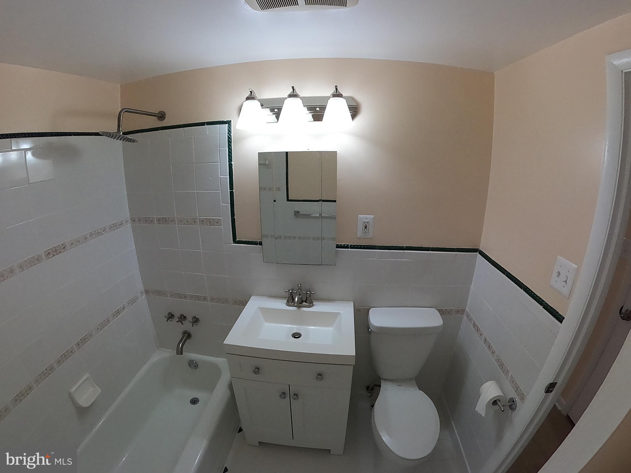 GEORGE MASON VILLAGE - Residential