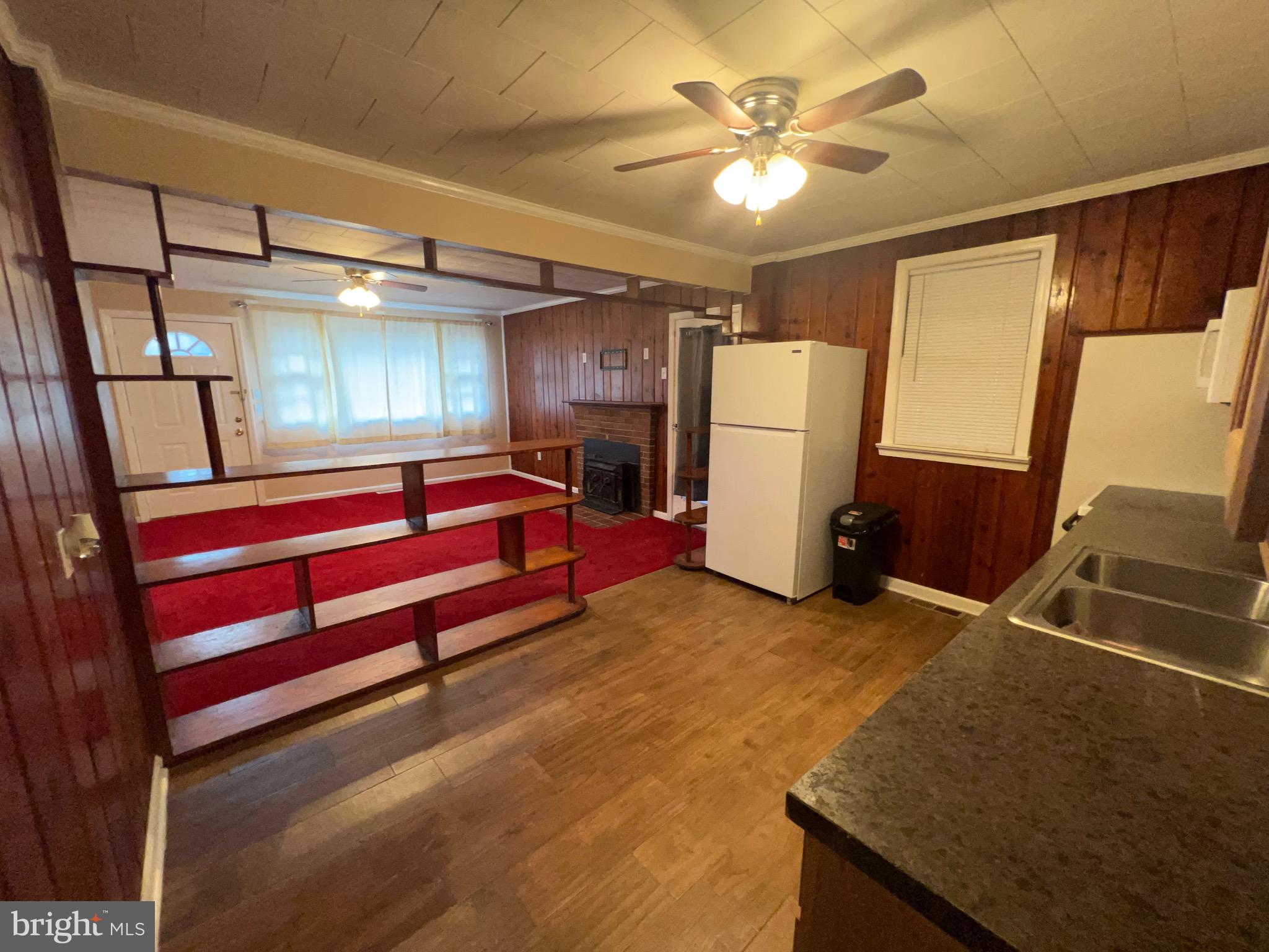 GARRETT ACRES - Residential