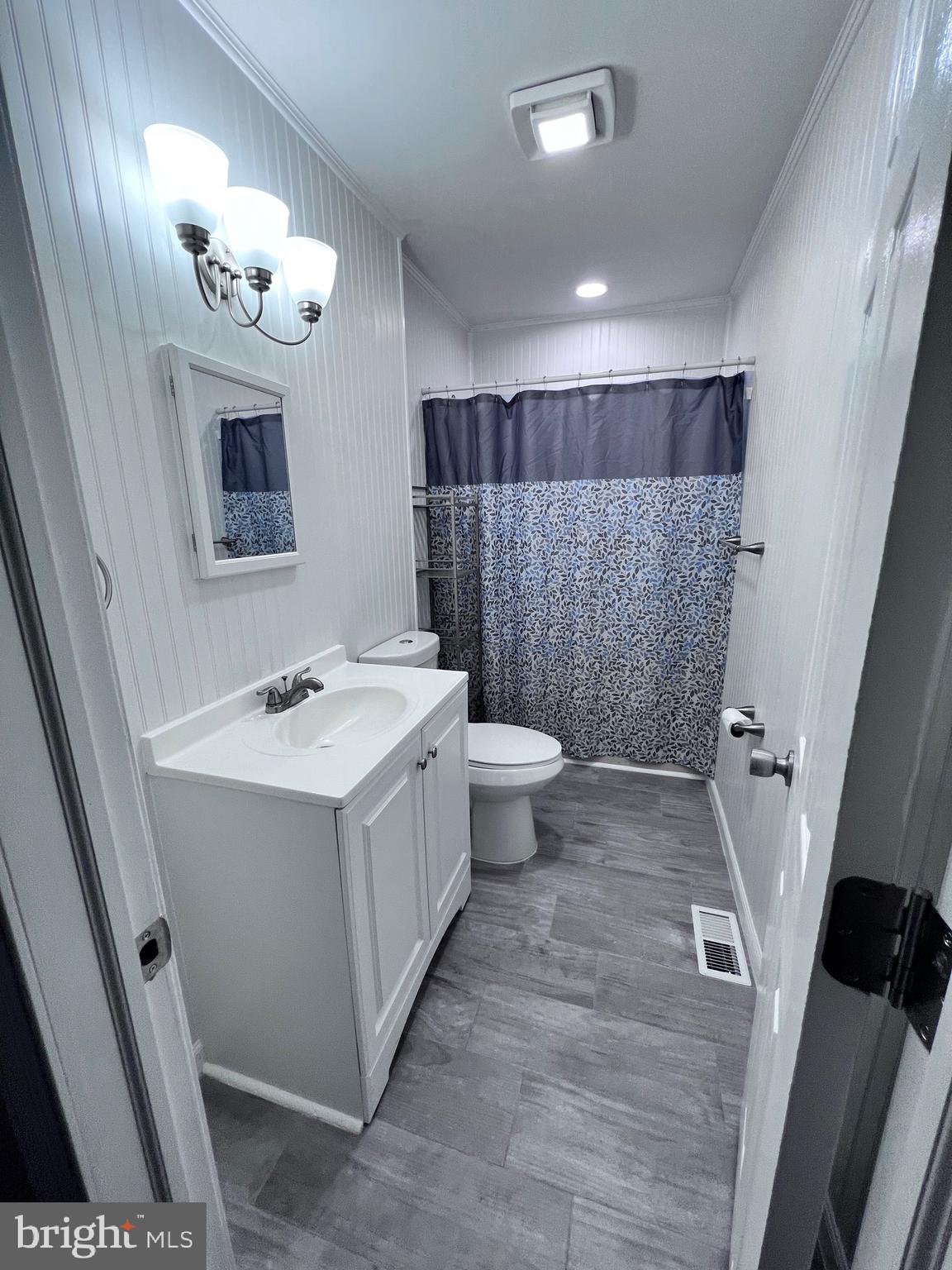 GARRETT ACRES - Residential