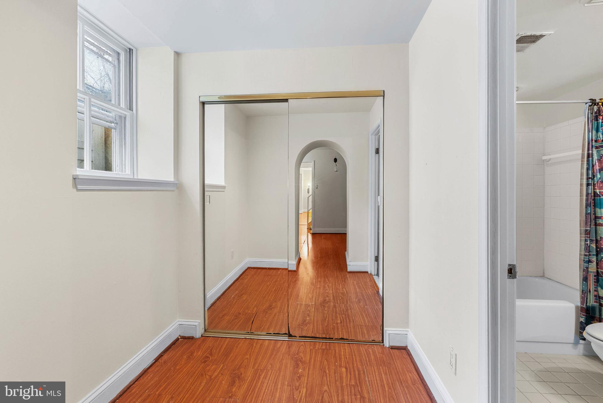 ART MUSEUM AREA - Residential
