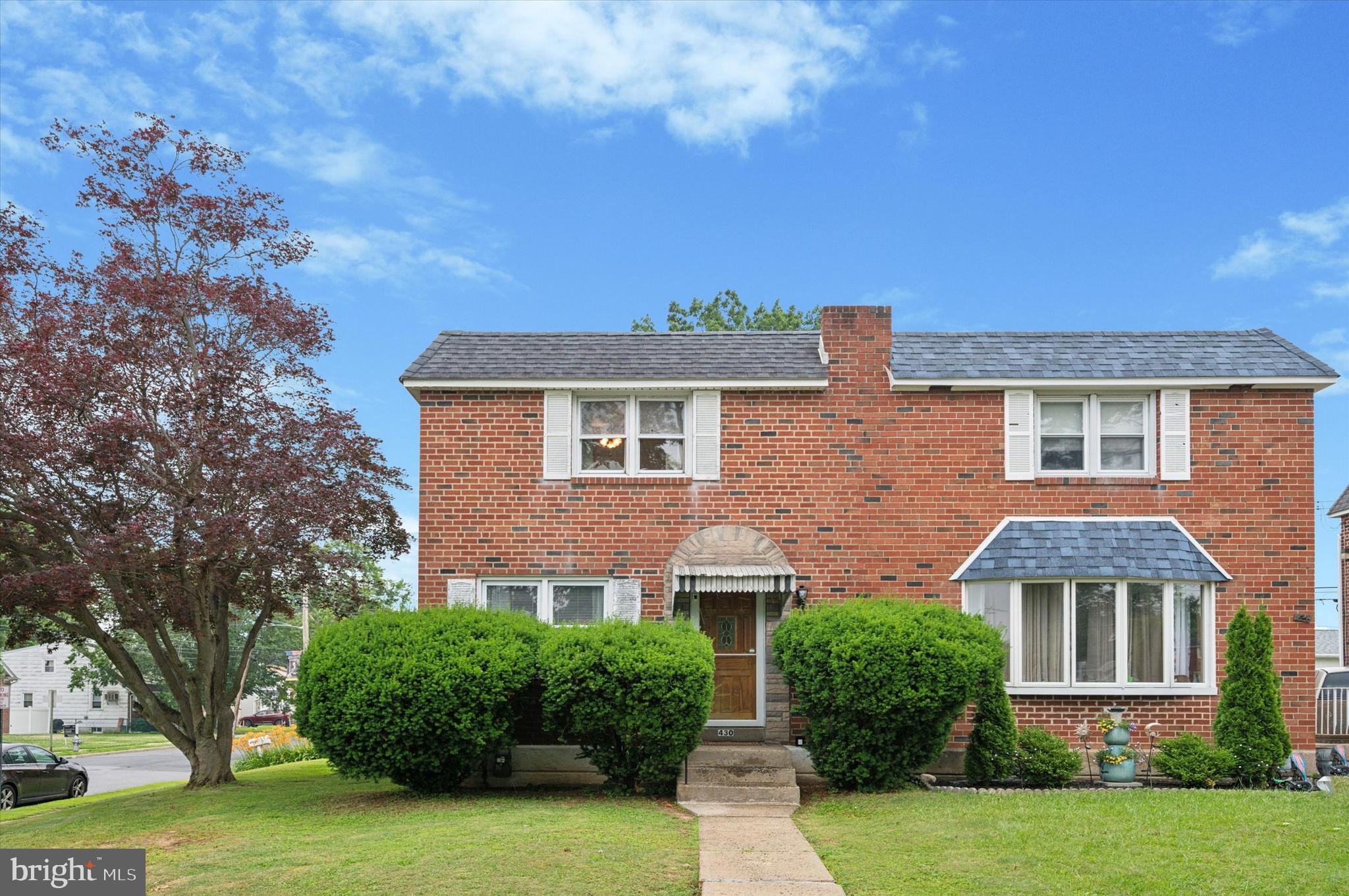 Move right into this well-maintained brick twin situated on a sunny corner lot! This charming home offers bright and inviting living spaces with plush carpeting in the living and dining rooms, enhanced by large windows that fill the space with natural light. The dining room features a ceiling fan and flows seamlessly into the kitchen, complete with luxury vinyl plank flooring, wood cabinetry, built-in breakfast bar, and electric cooking. Upstairs, you’ll find three comfortable bedrooms, all with carpeting and ceiling fans, along with a full hall bathroom featuring a tub/shower combo. The finished basement provides additional living space with carpeting and a dedicated utility area, perfect for storage or hobbies. Enjoy the outdoors in the fully open, level backyard which includes a covered patio, garden area, and storage shed. Additional highlights include central air conditioning, forced air heating, solar panels, and a convenient location close to major roadways, shopping, and dining. Don’t miss this move-in ready gem and schedule your tour today!