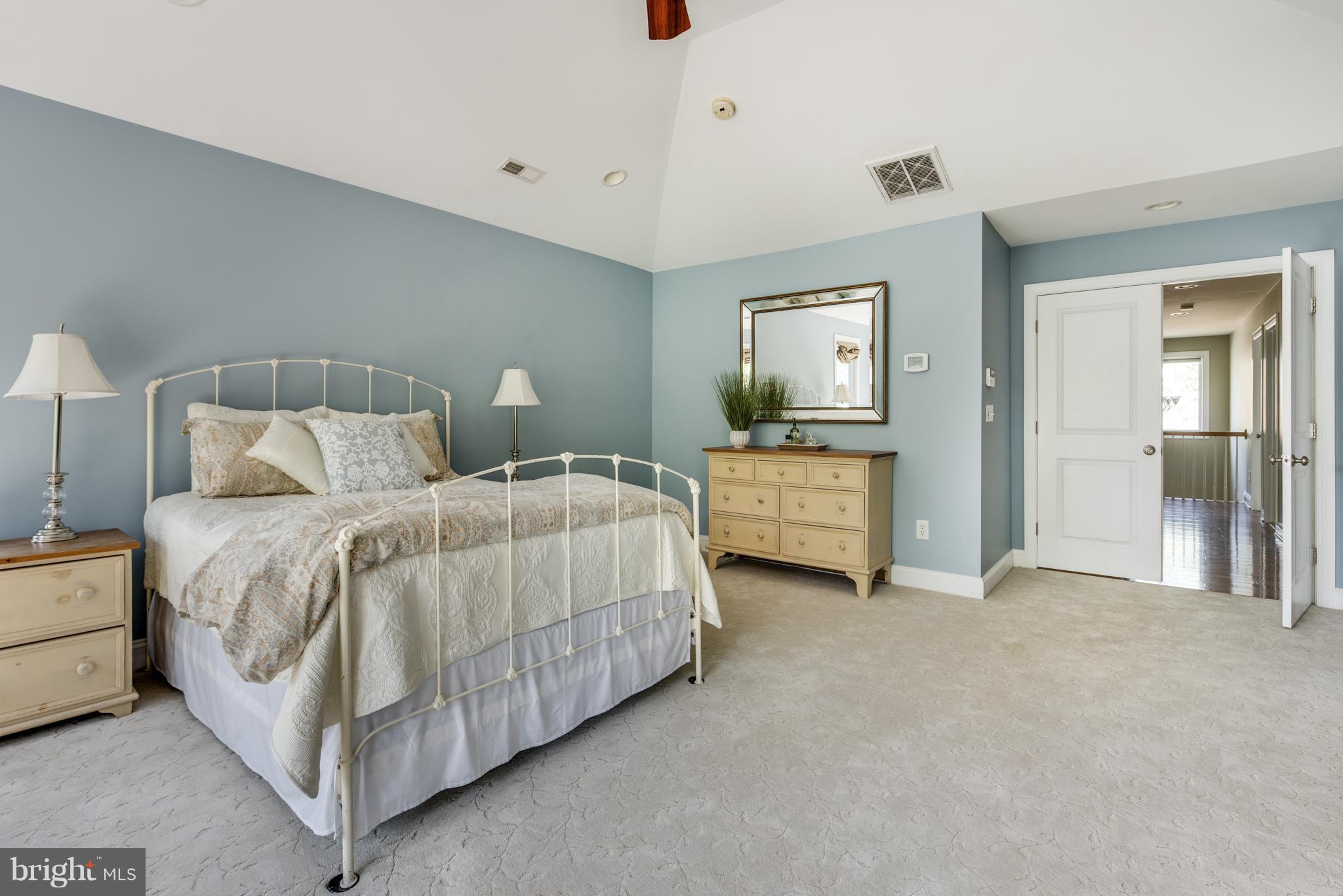 EASTPORT - Residential