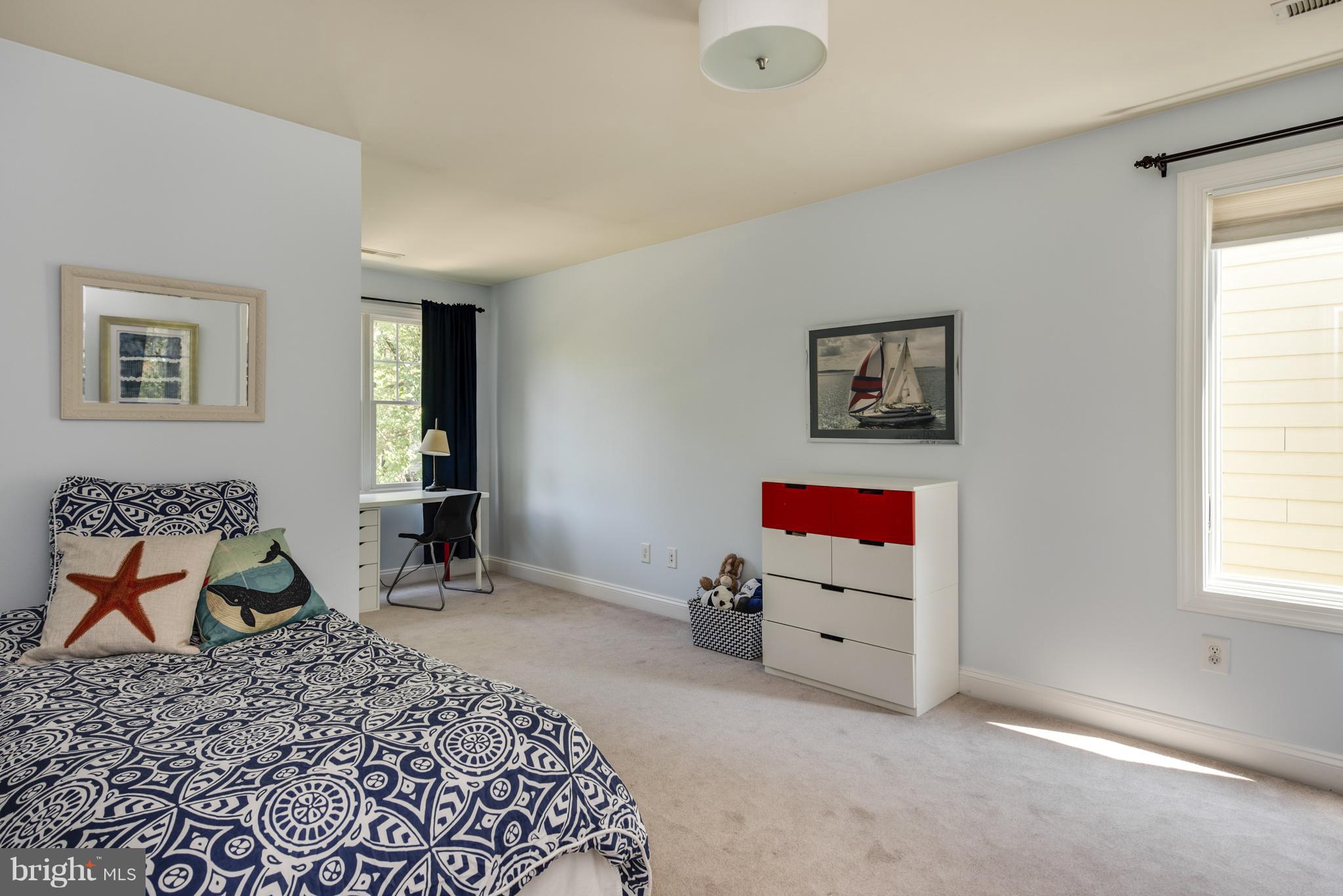 EASTPORT - Residential